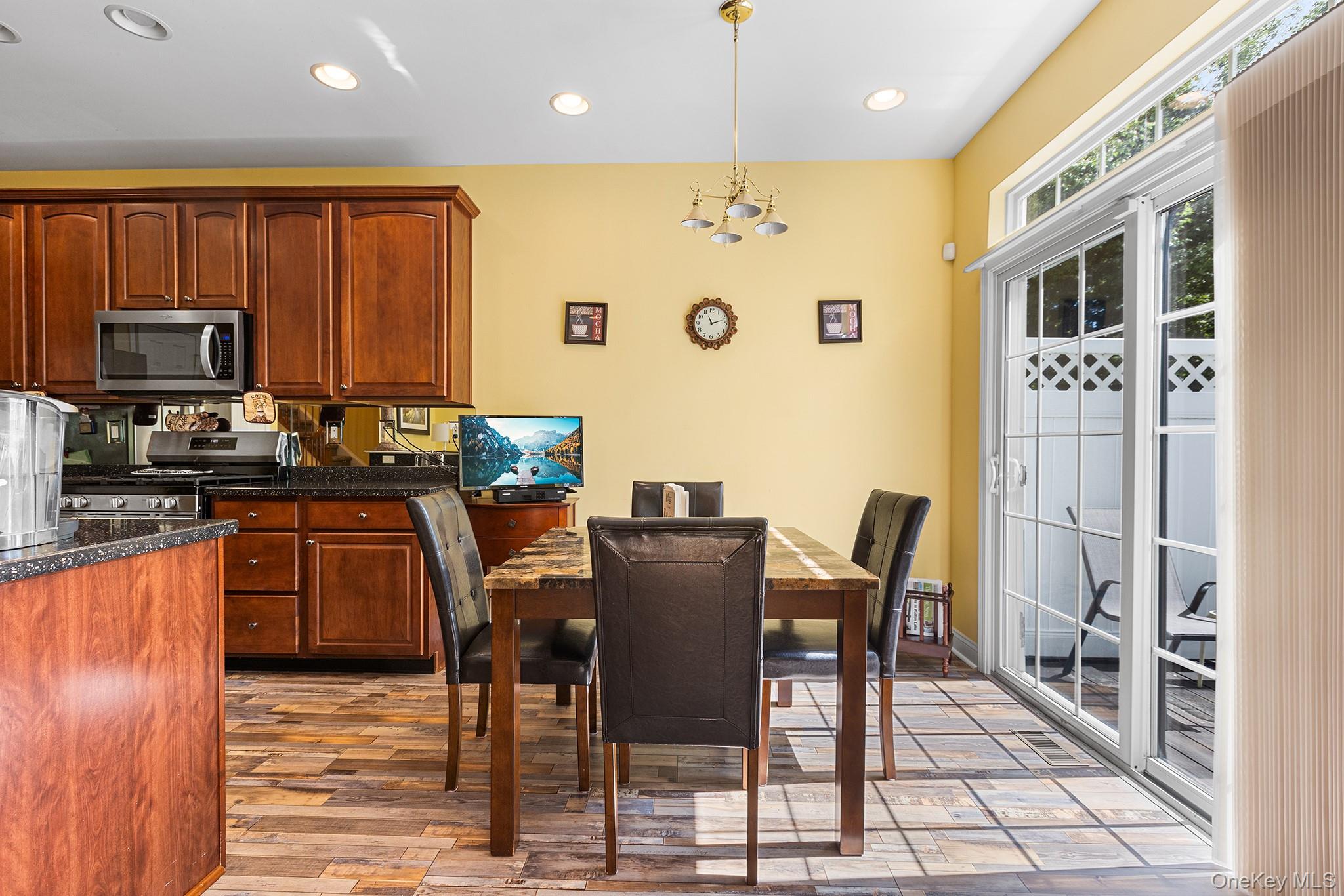 12 Case Court, Monroe, NY 10950