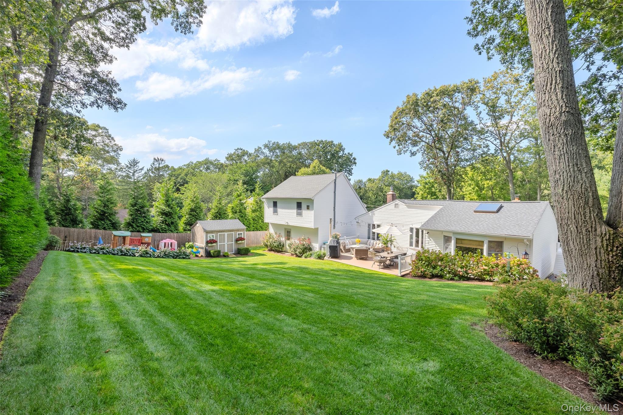 12 Suffolk Down, Shoreham, NY 11786