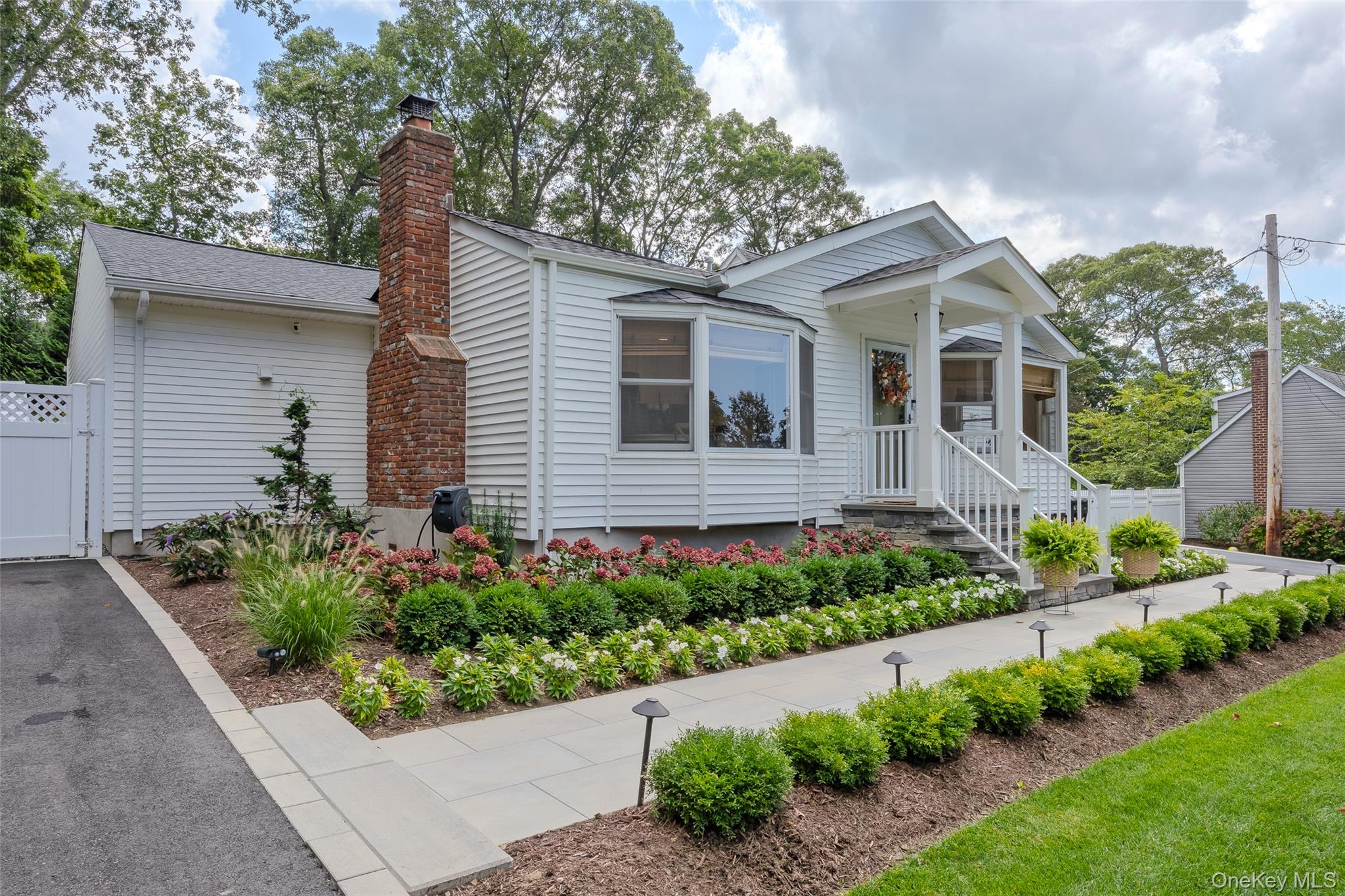 12 Suffolk Down, Shoreham, NY 11786