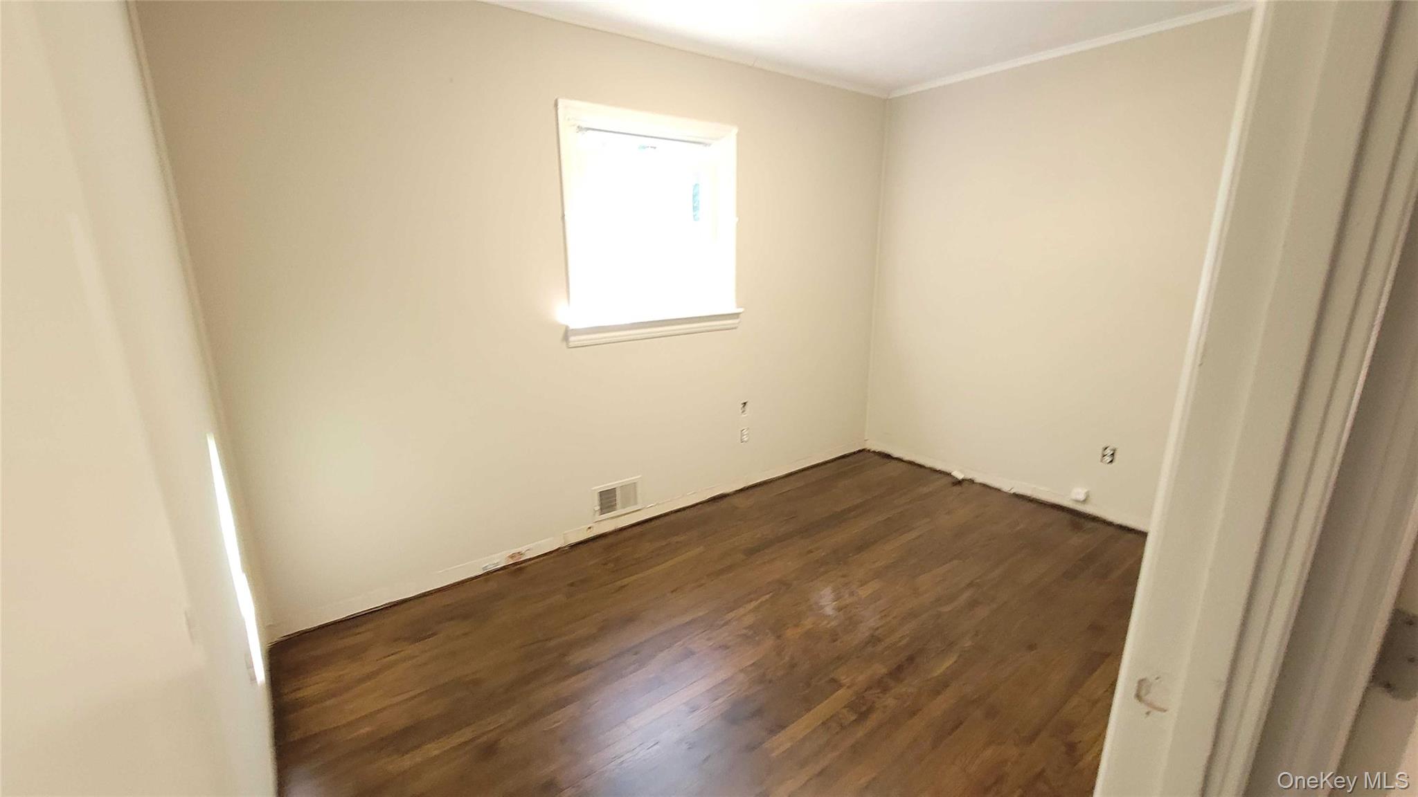 257 Fruitwood Lane, Central Islip, NY 11722