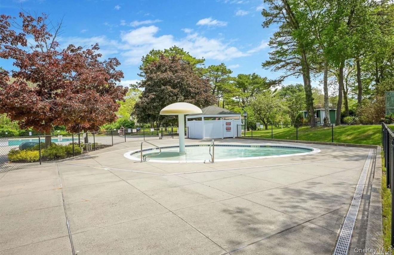 805 Blue Ridge Drive, Medford, NY 11763