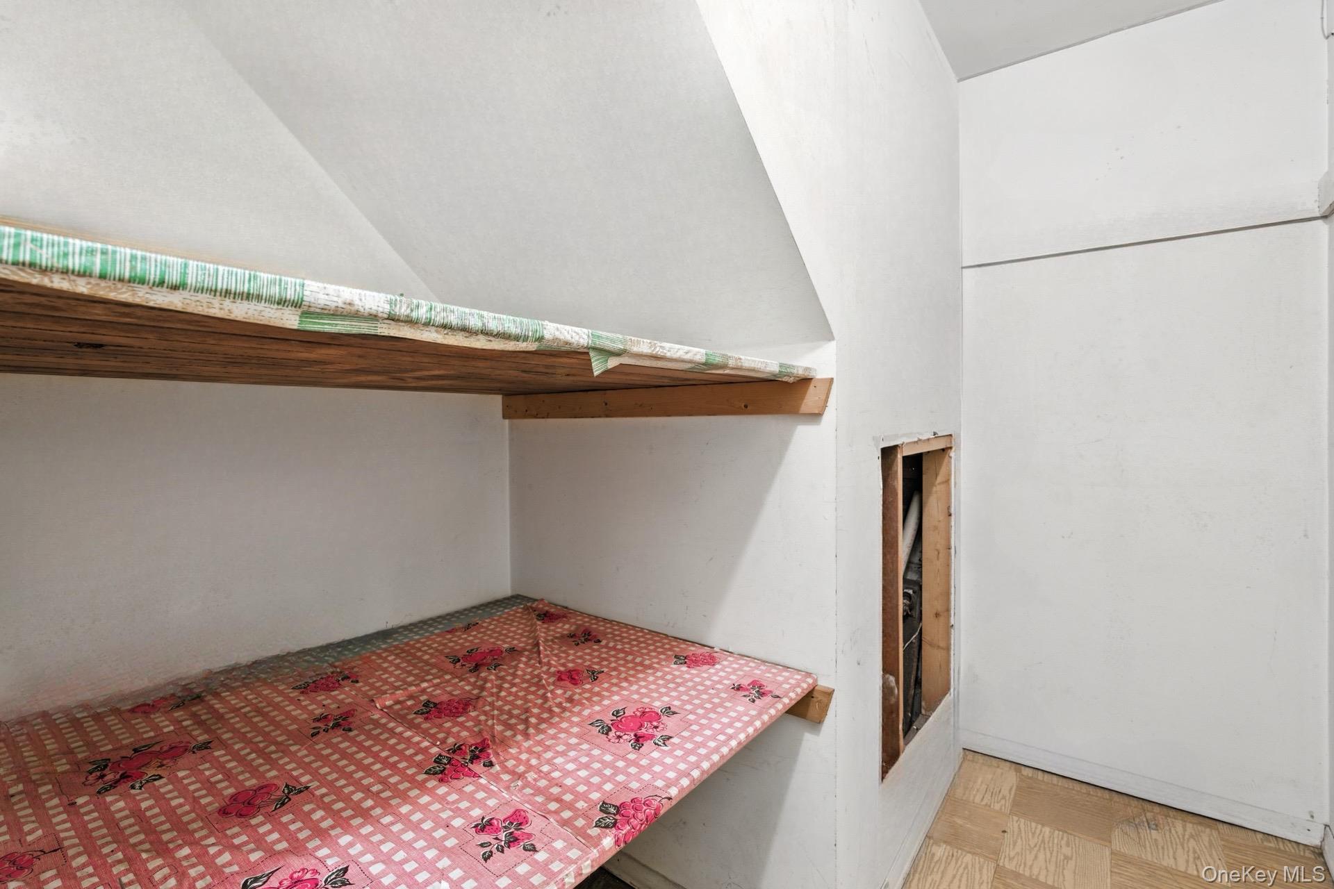 94-34 238th Street, Floral Park, NY 11001