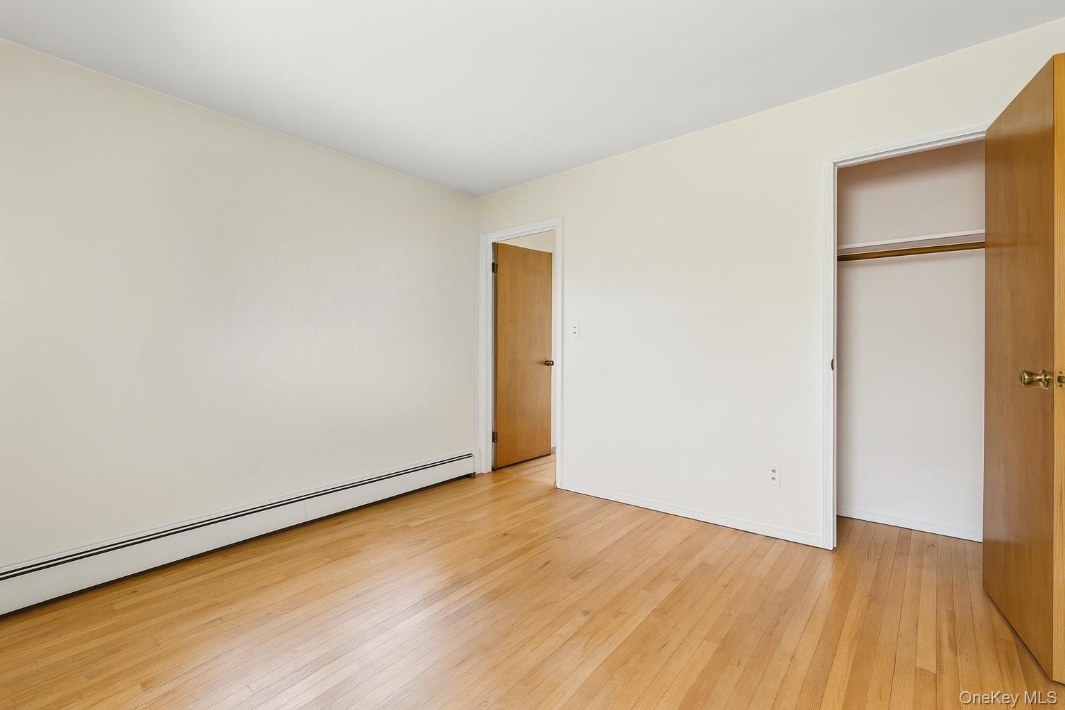 94-34 238th Street, Floral Park, NY 11001