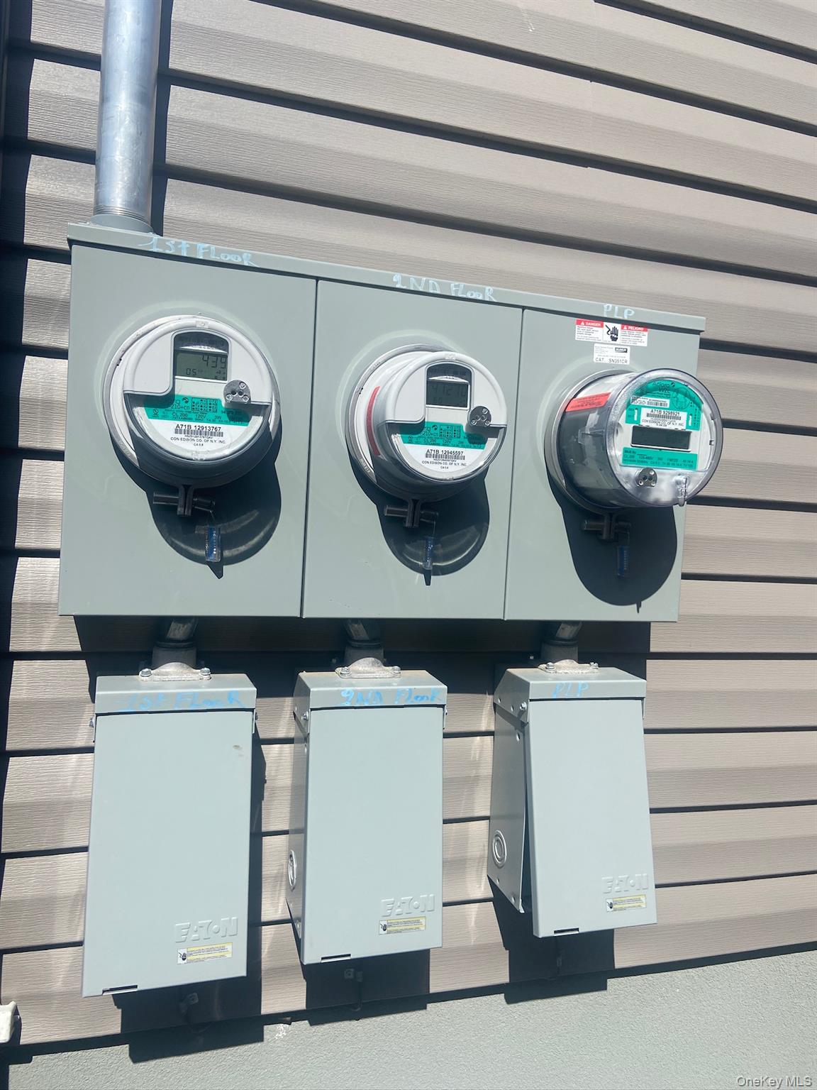 121-11 195th Street, Saint Albans, NY 11413