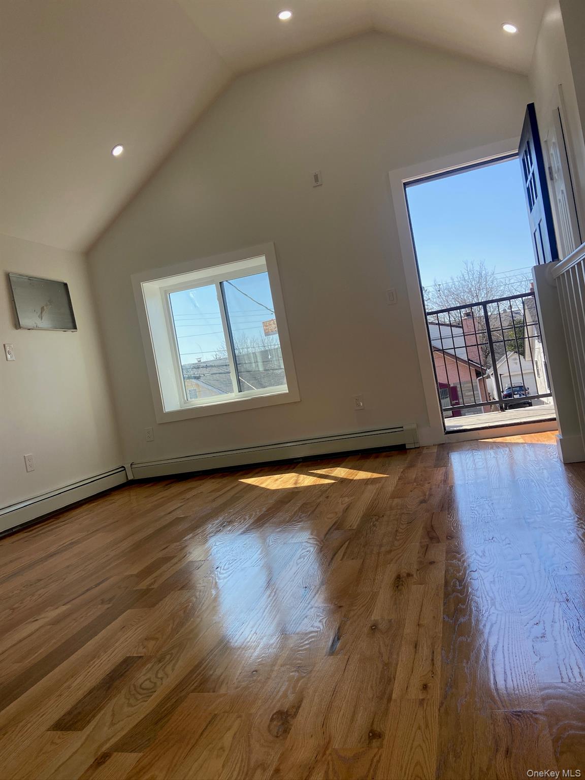 121-11 195th Street, Saint Albans, NY 11413