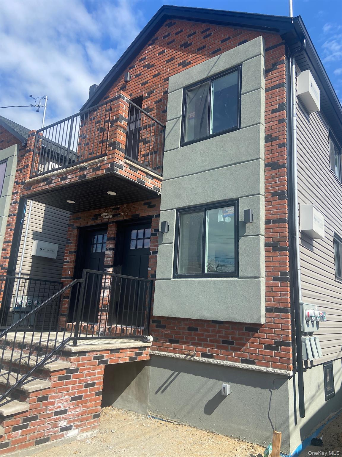 121-11 195th Street, Saint Albans, NY 11413