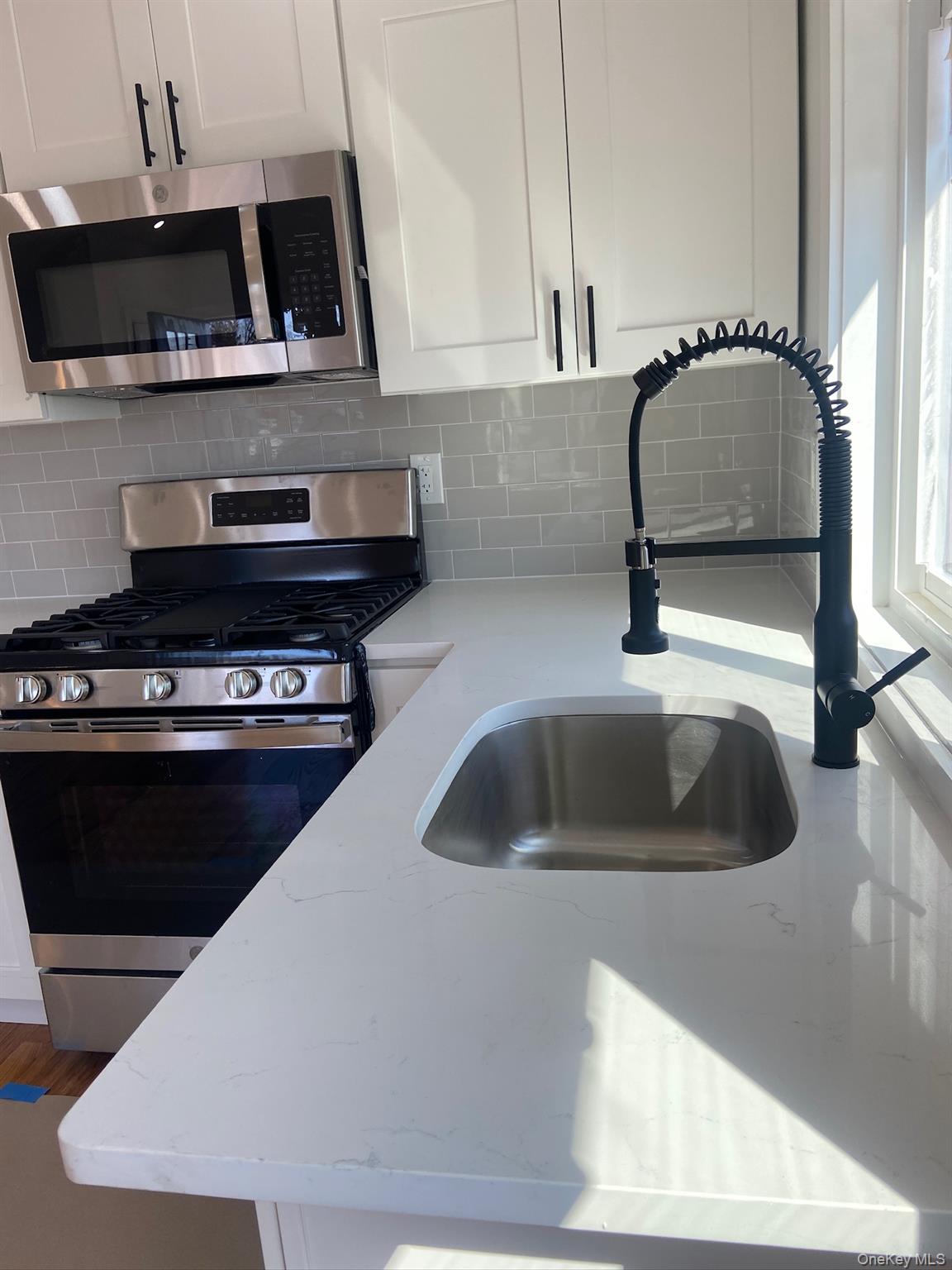 121-11 195th Street, Saint Albans, NY 11413