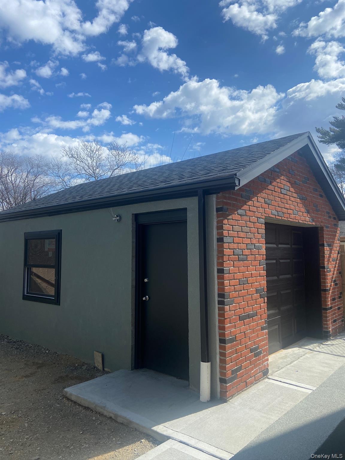 121-11 195th Street, Saint Albans, NY 11413