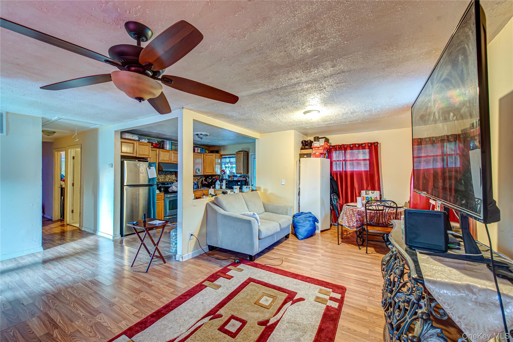 20 Lupidia Street, Amityville, NY 11701