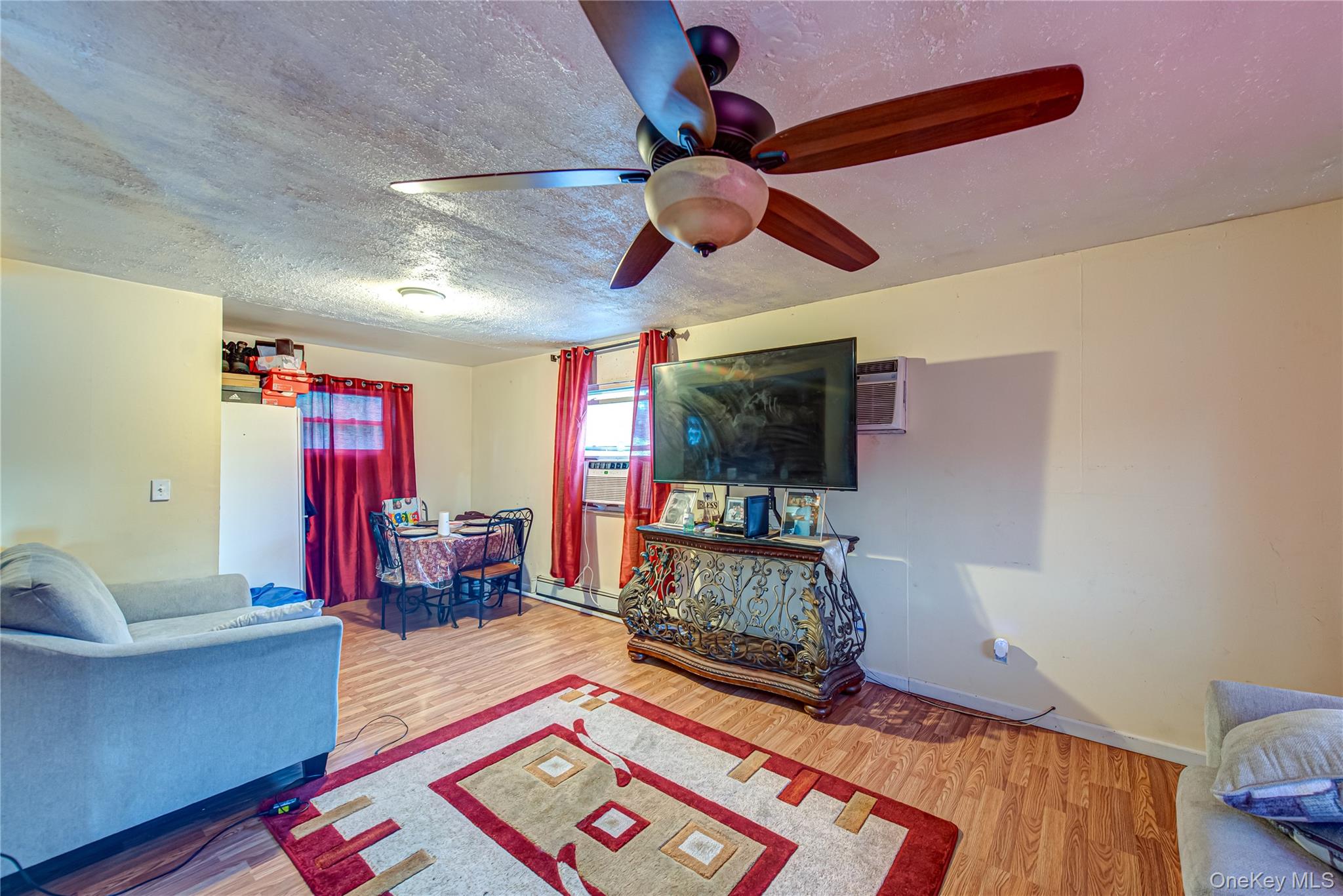 20 Lupidia Street, Amityville, NY 11701