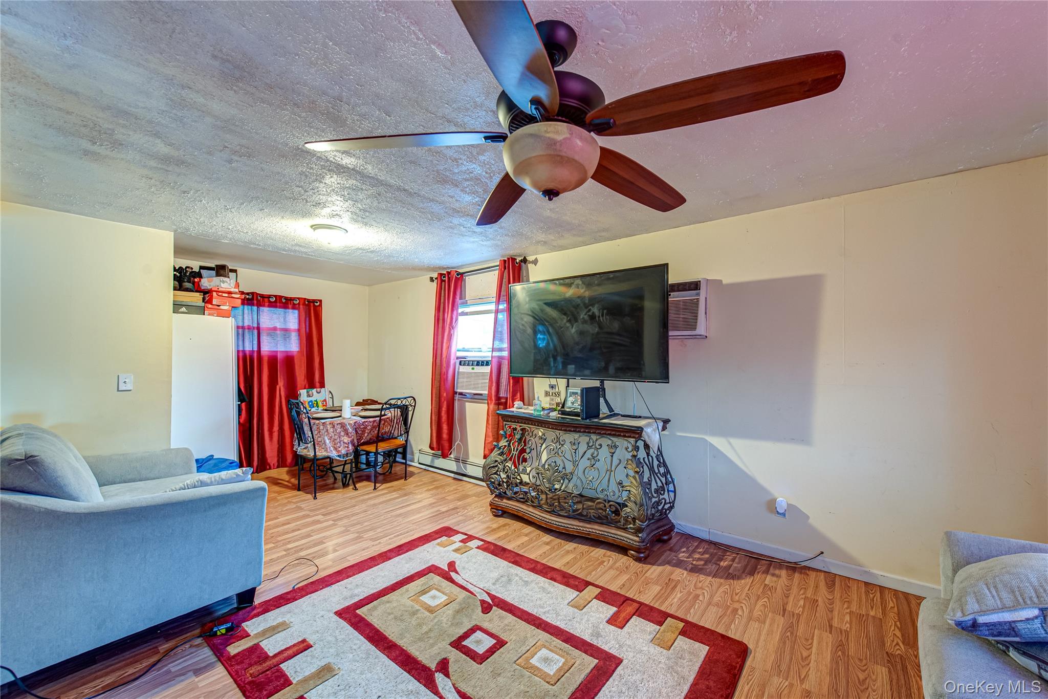 20 Lupidia Street, Amityville, NY 11701