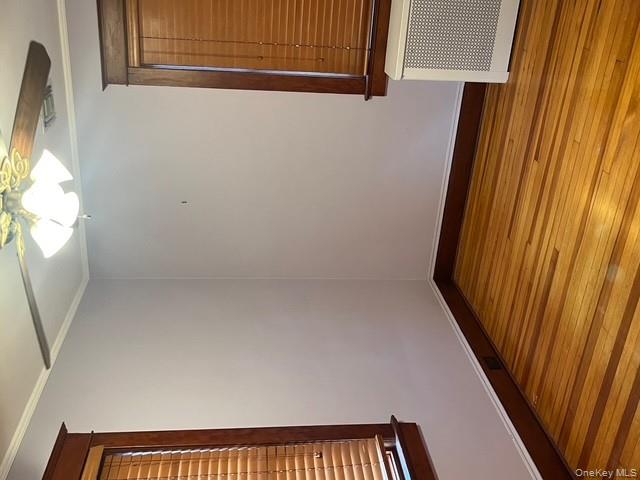 172 W Nicholai Street, Hicksville, NY 11801