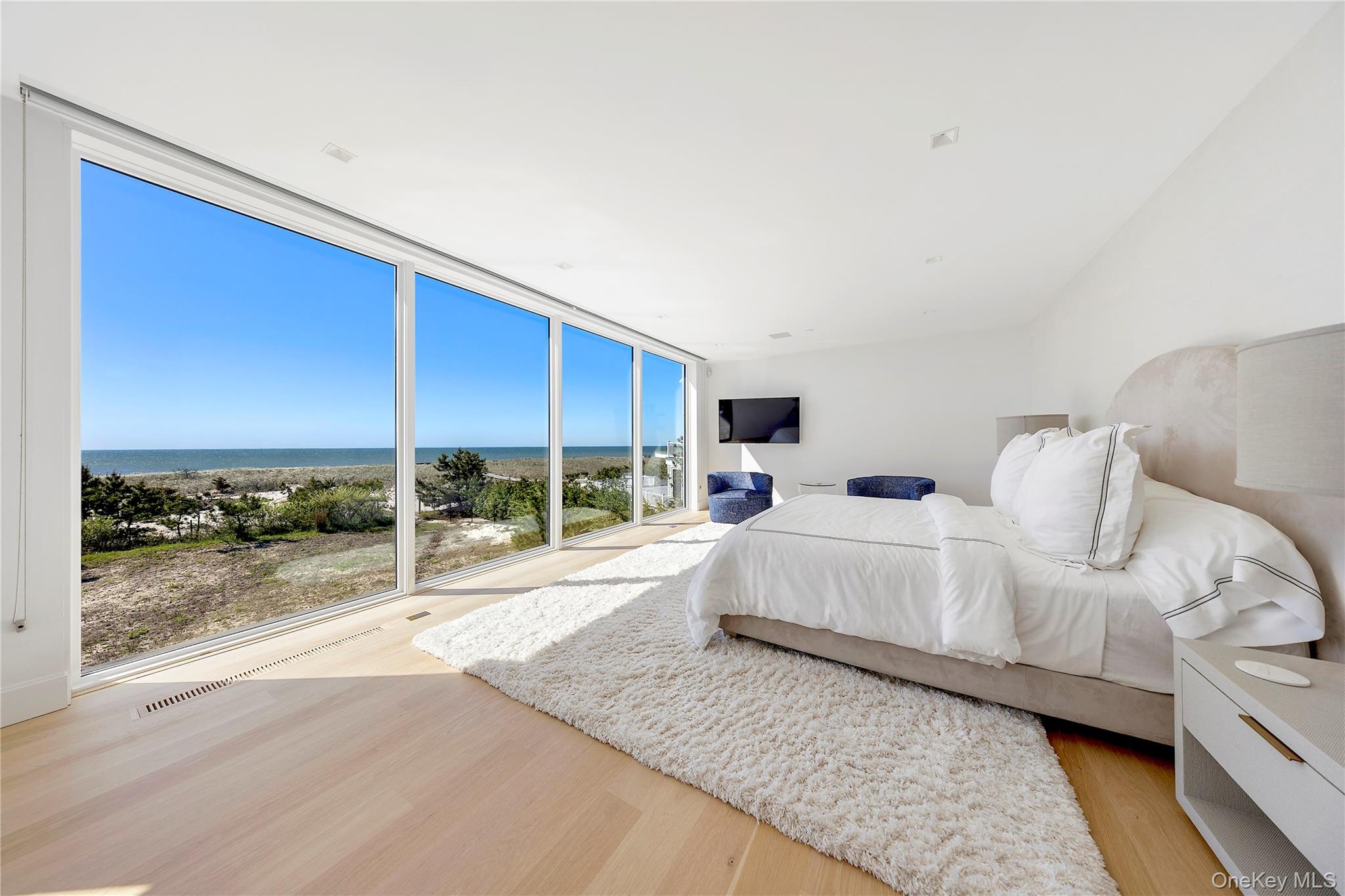 345 Dune Road, Westhampton Beach, NY 11978