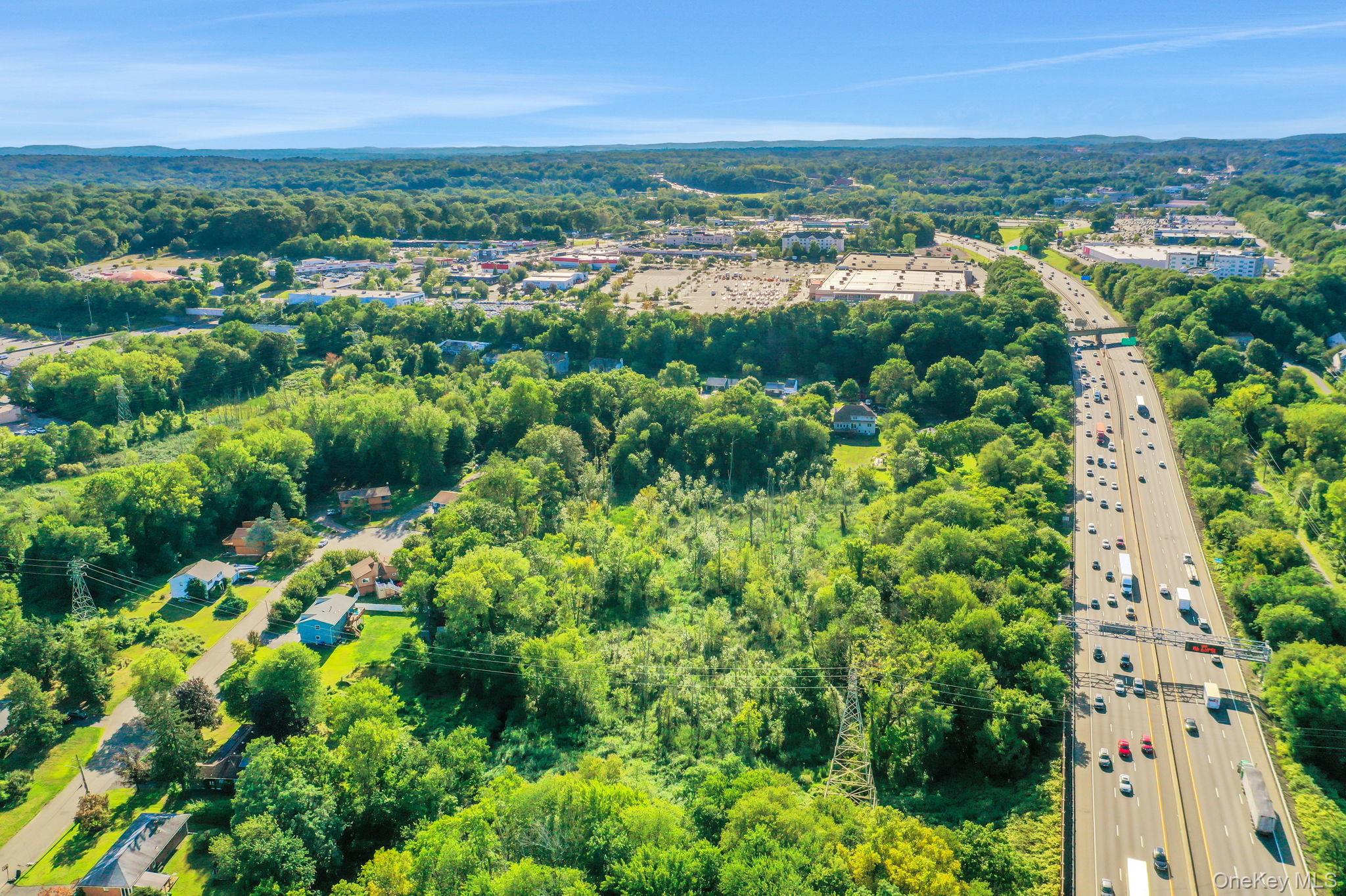 56 Dykes Park Road, Nanuet, NY 10954