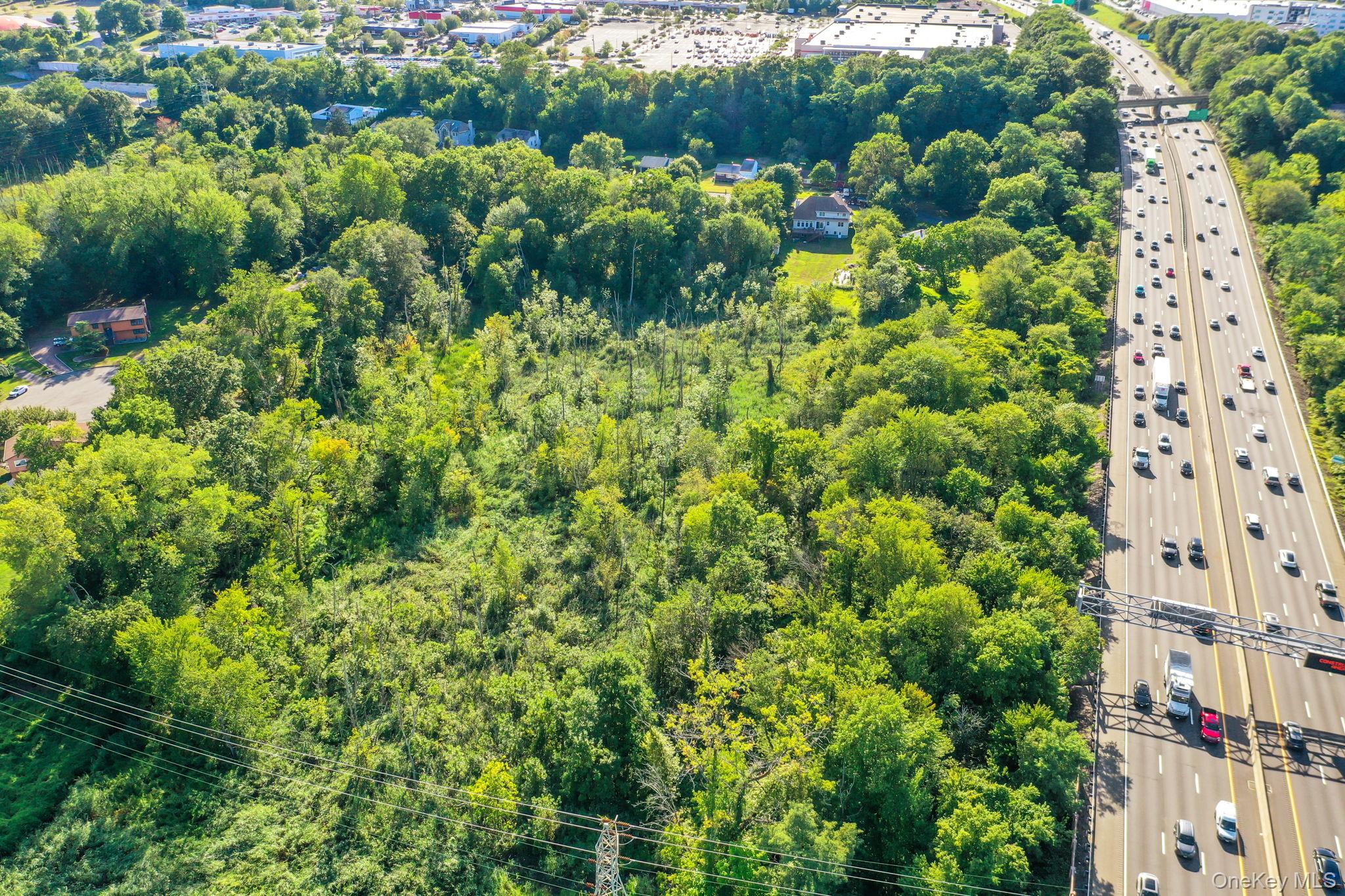 56 Dykes Park Road, Nanuet, NY 10954