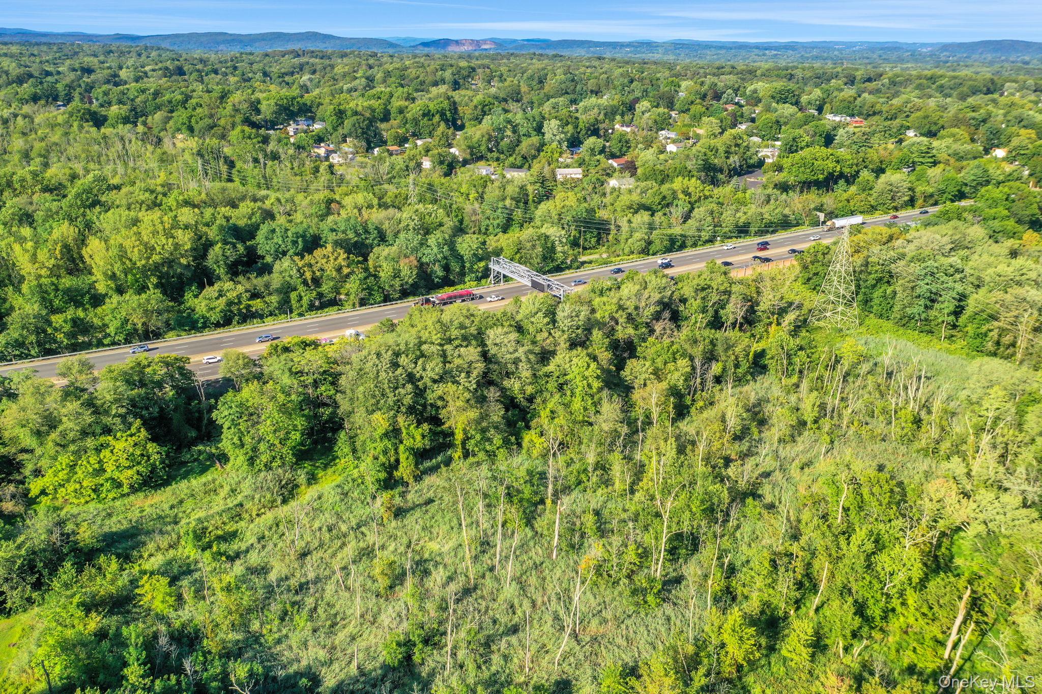 56 Dykes Park Road, Nanuet, NY 10954