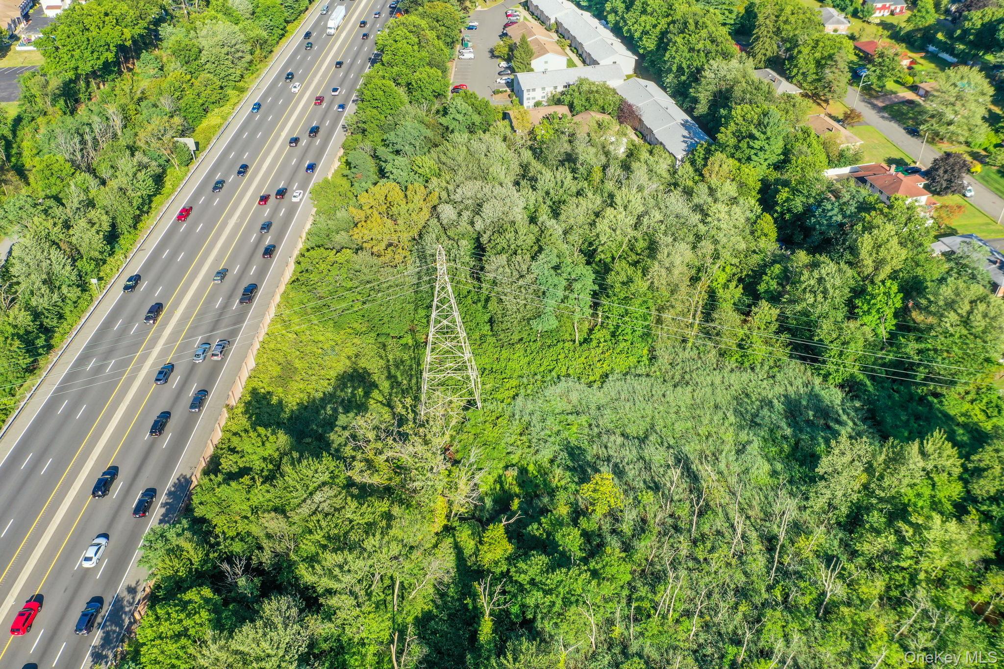 56 Dykes Park Road, Nanuet, NY 10954