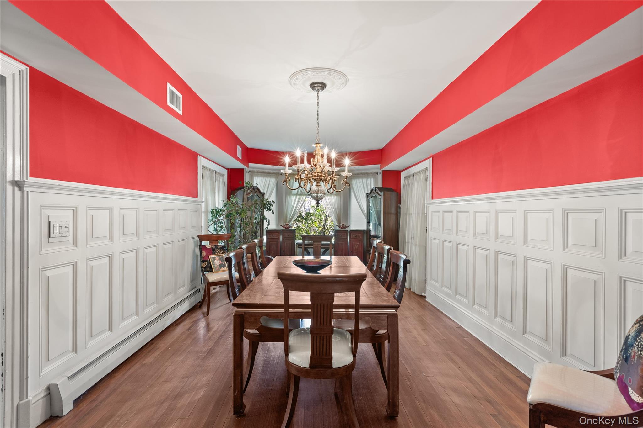 91 Ocean Avenue, Bay Shore, NY 11706