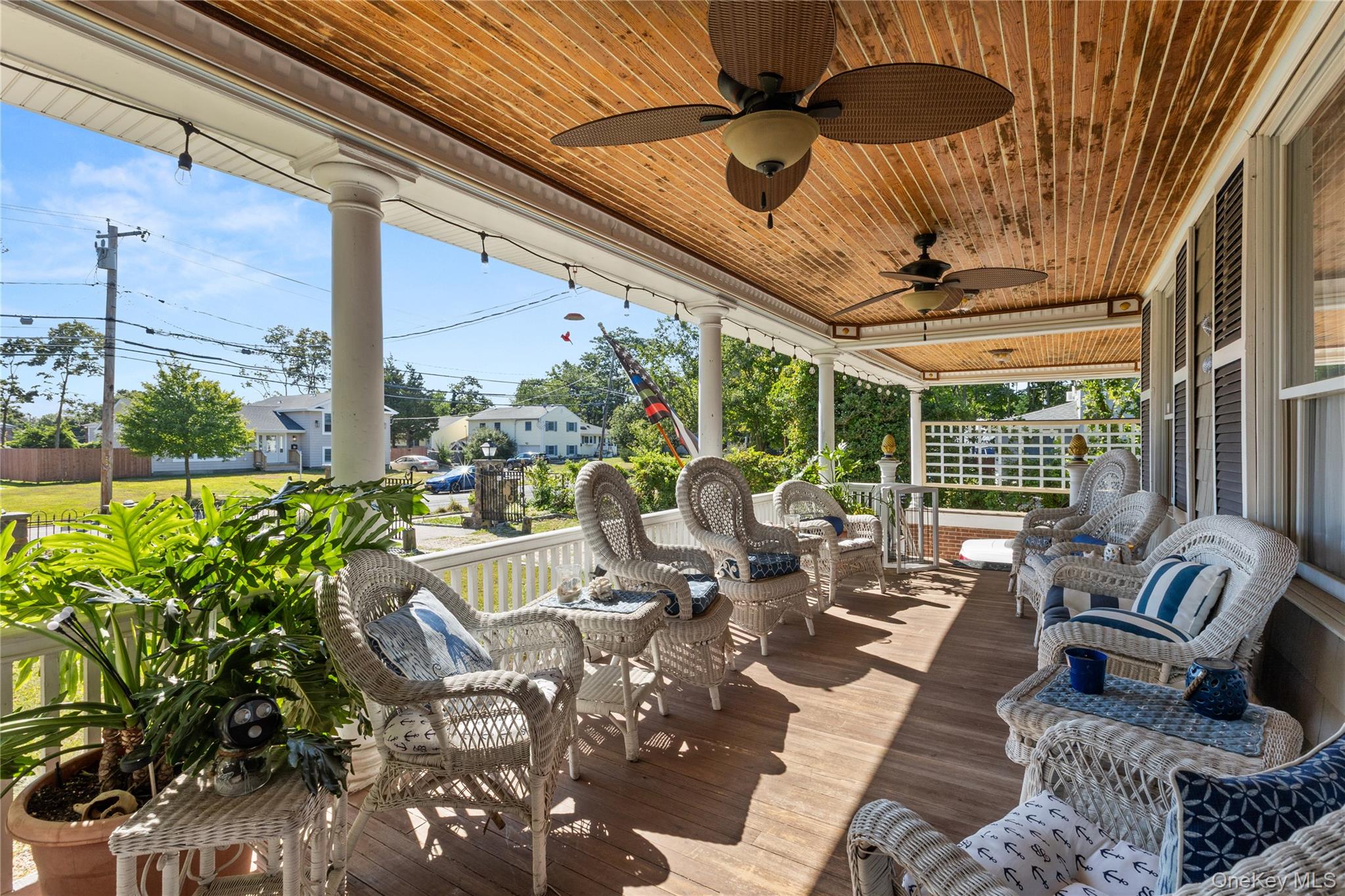 91 Ocean Avenue, Bay Shore, NY 11706