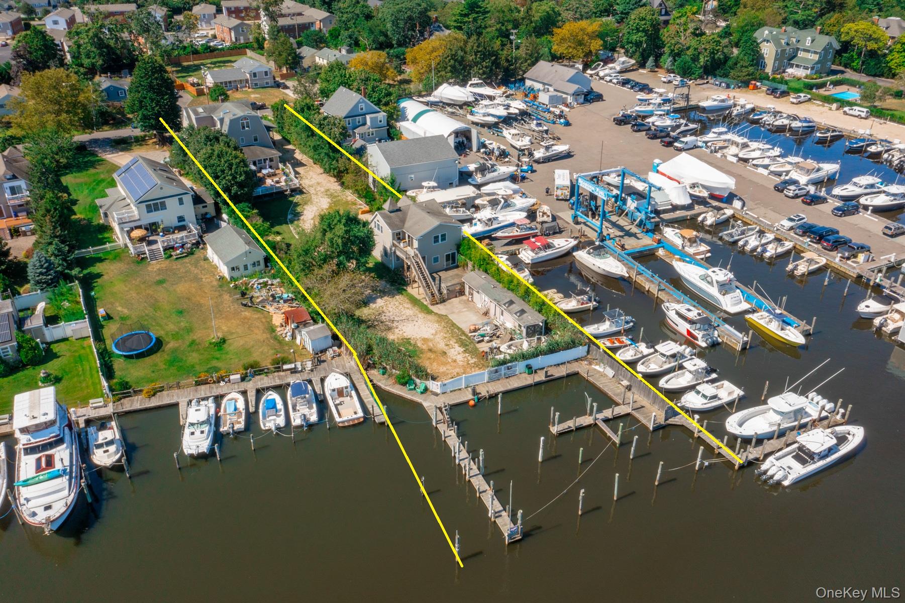 91 Ocean Avenue, Bay Shore, NY 11706