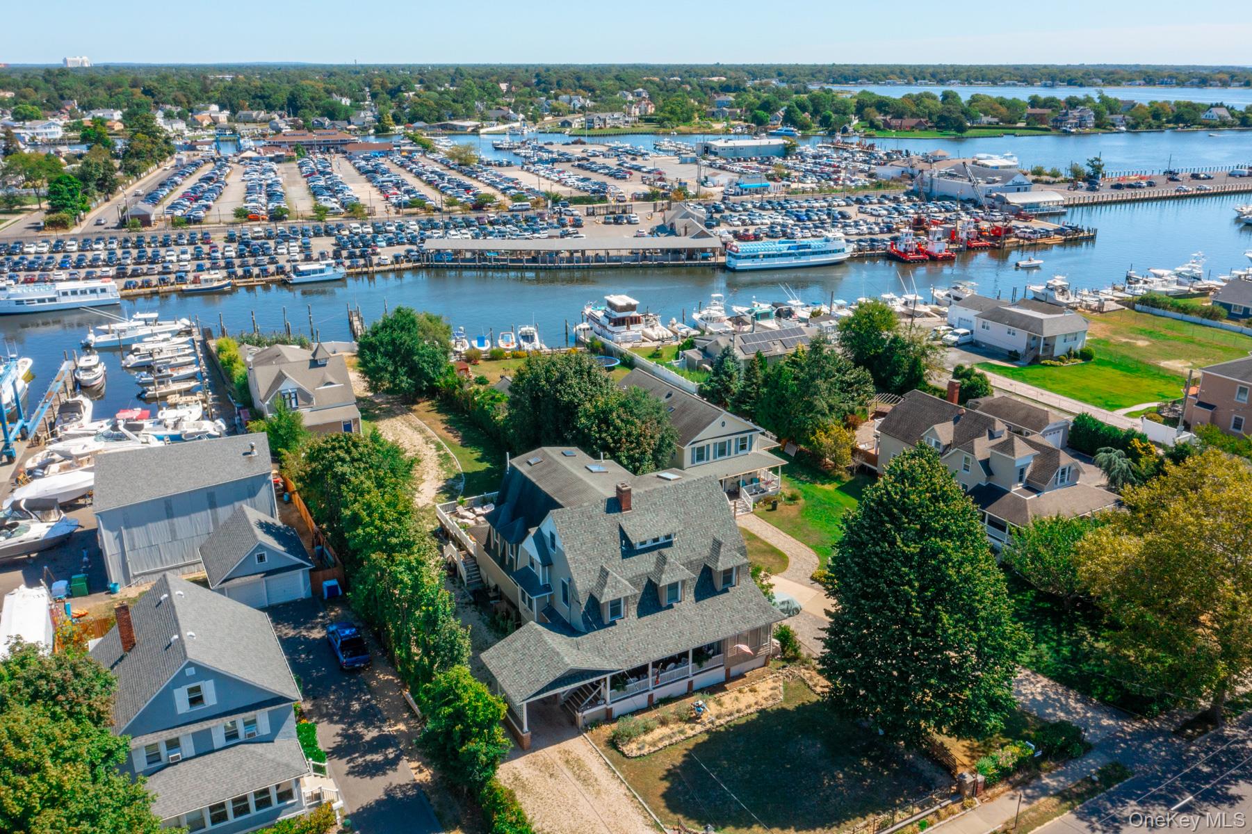 91 Ocean Avenue, Bay Shore, NY 11706