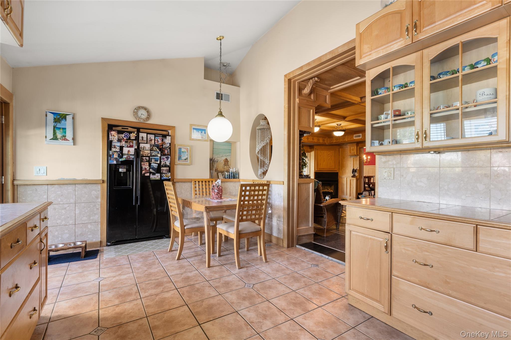 91 Ocean Avenue, Bay Shore, NY 11706