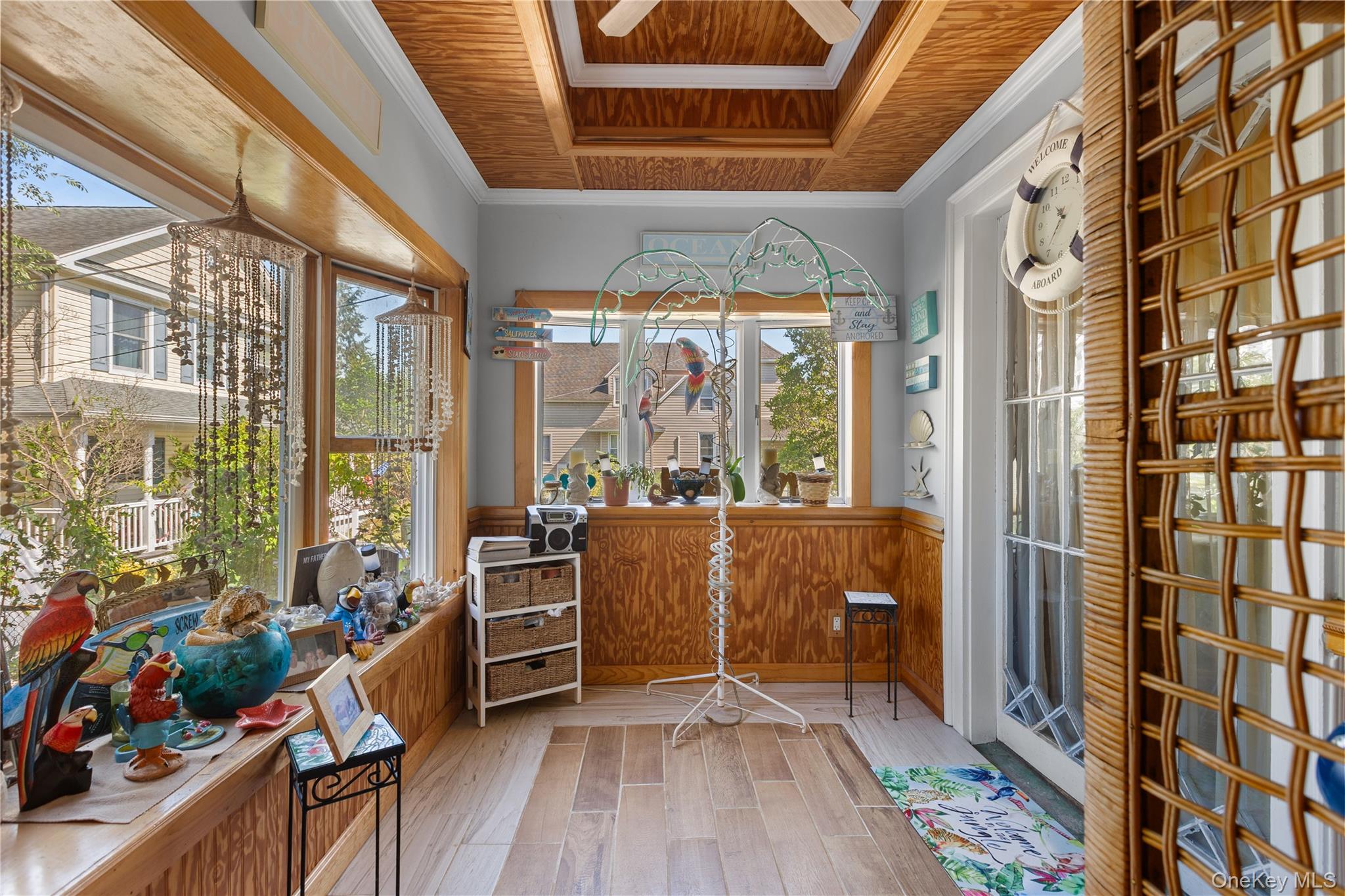 91 Ocean Avenue, Bay Shore, NY 11706