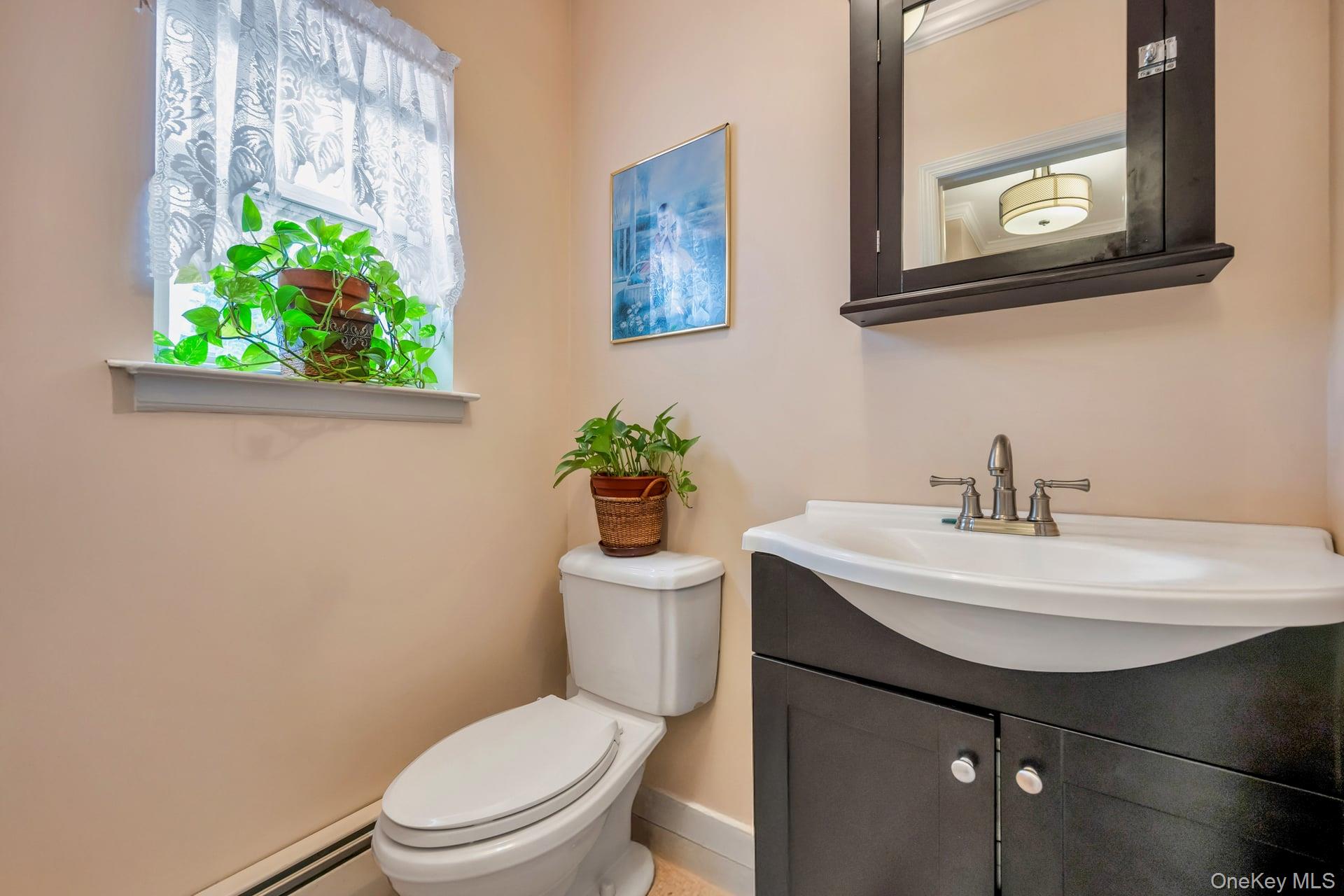 4 Vera Court, Centereach, NY 11720