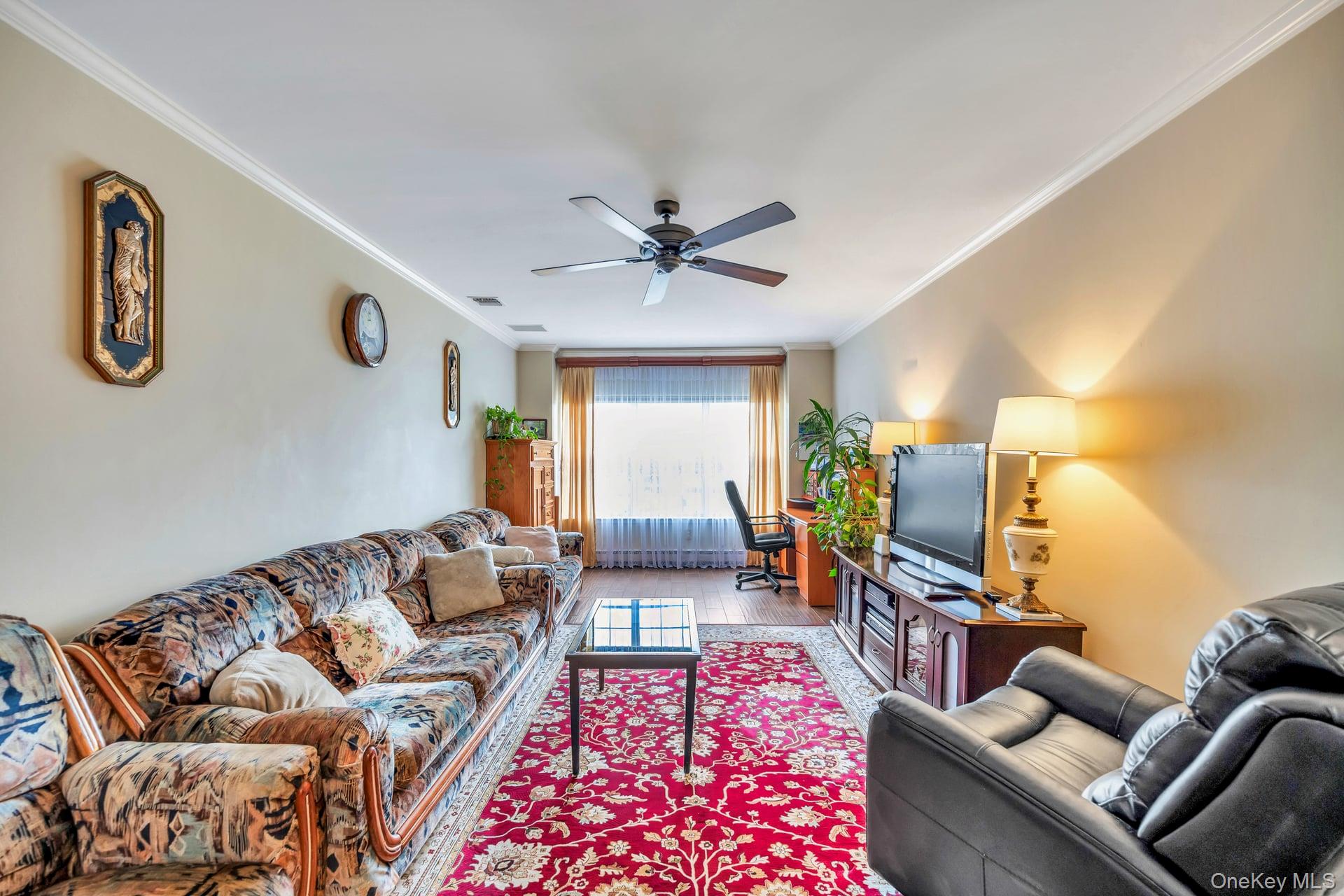 4 Vera Court, Centereach, NY 11720