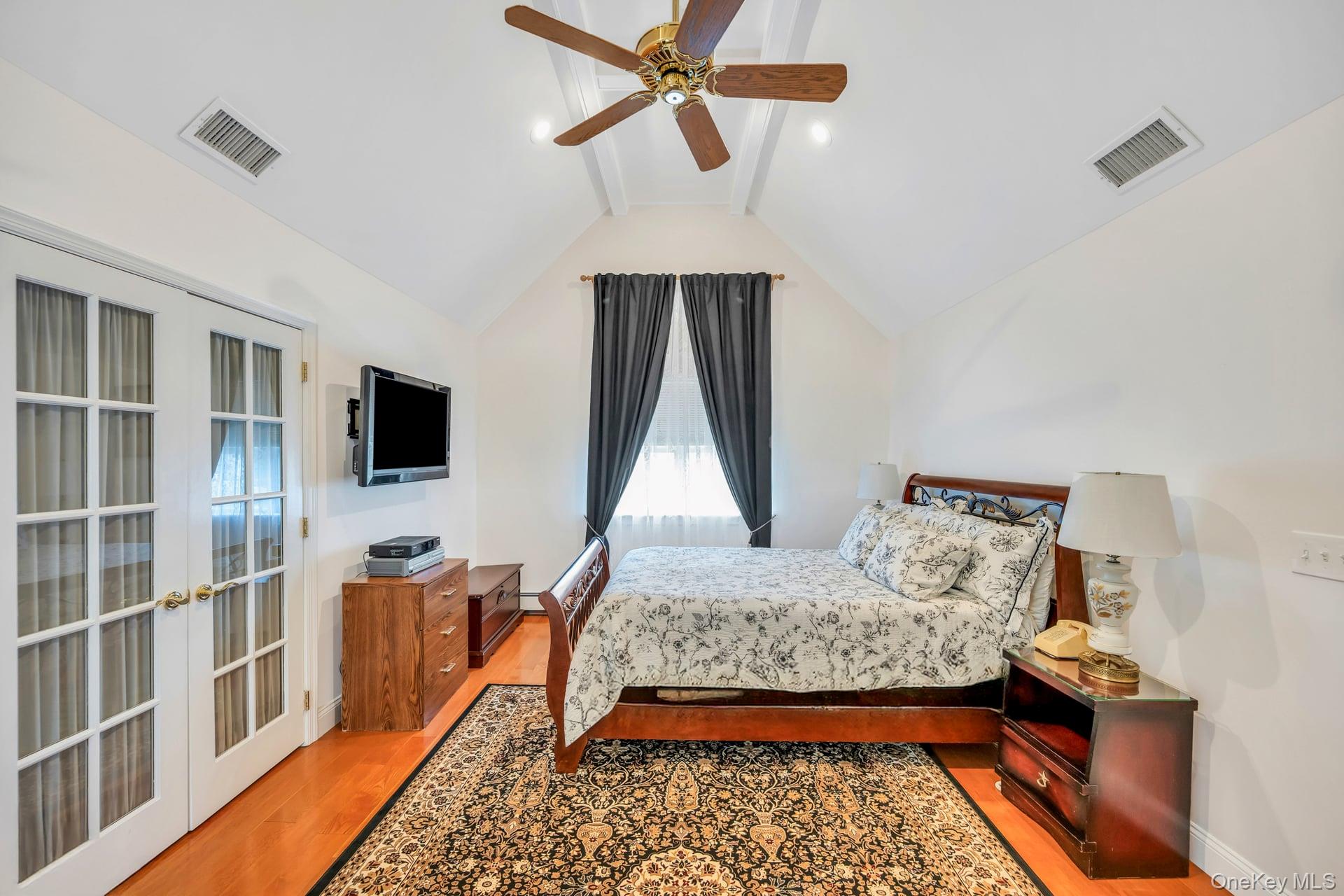 4 Vera Court, Centereach, NY 11720