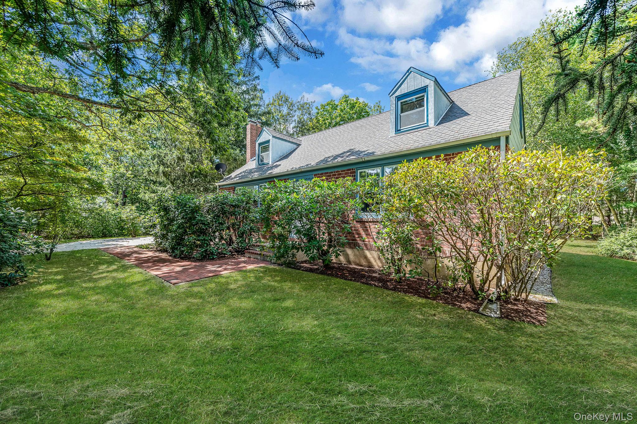 84 Yaphank Avenue, Yaphank, NY 11980
