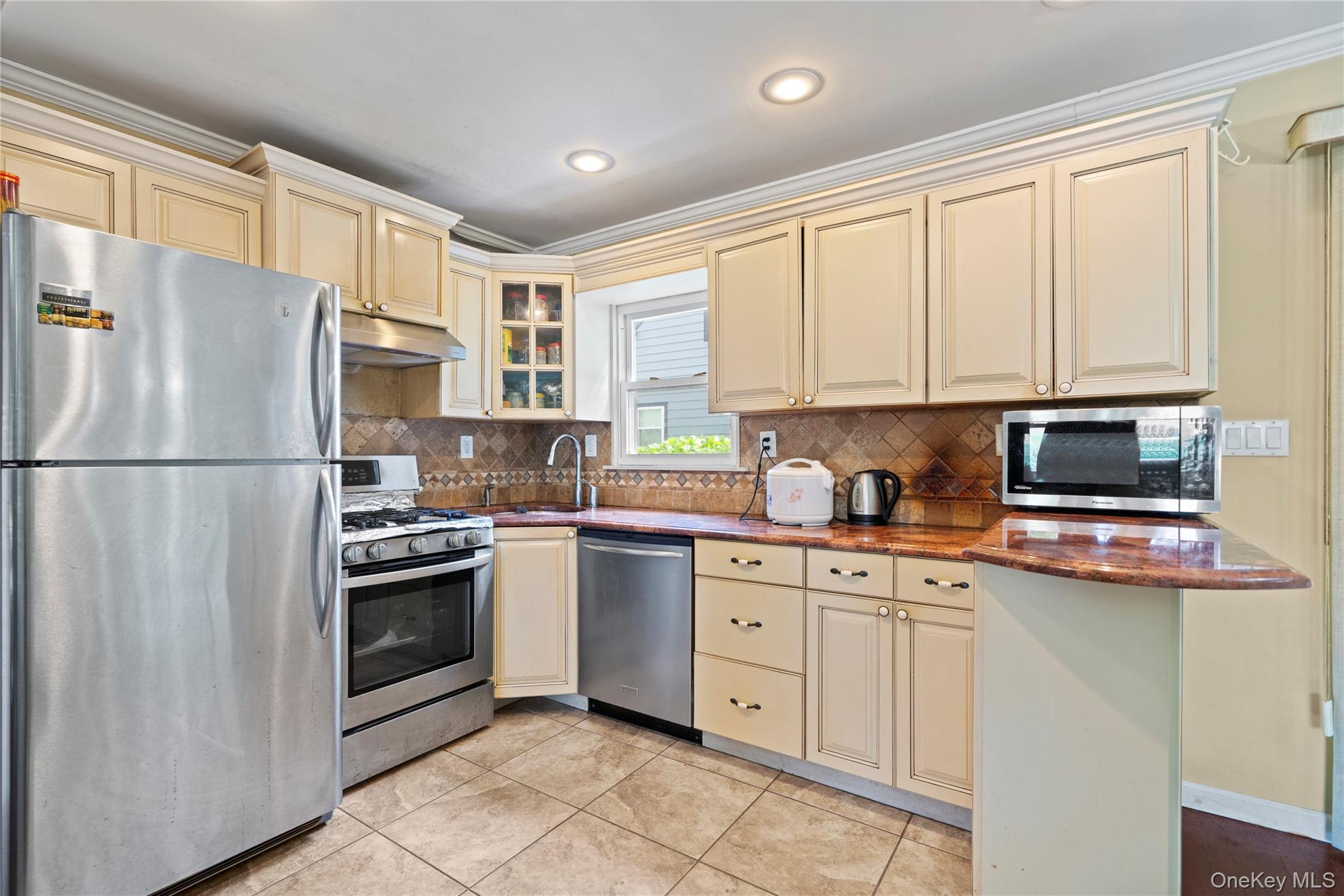 304 Unqua Road, Massapequa, NY 11758