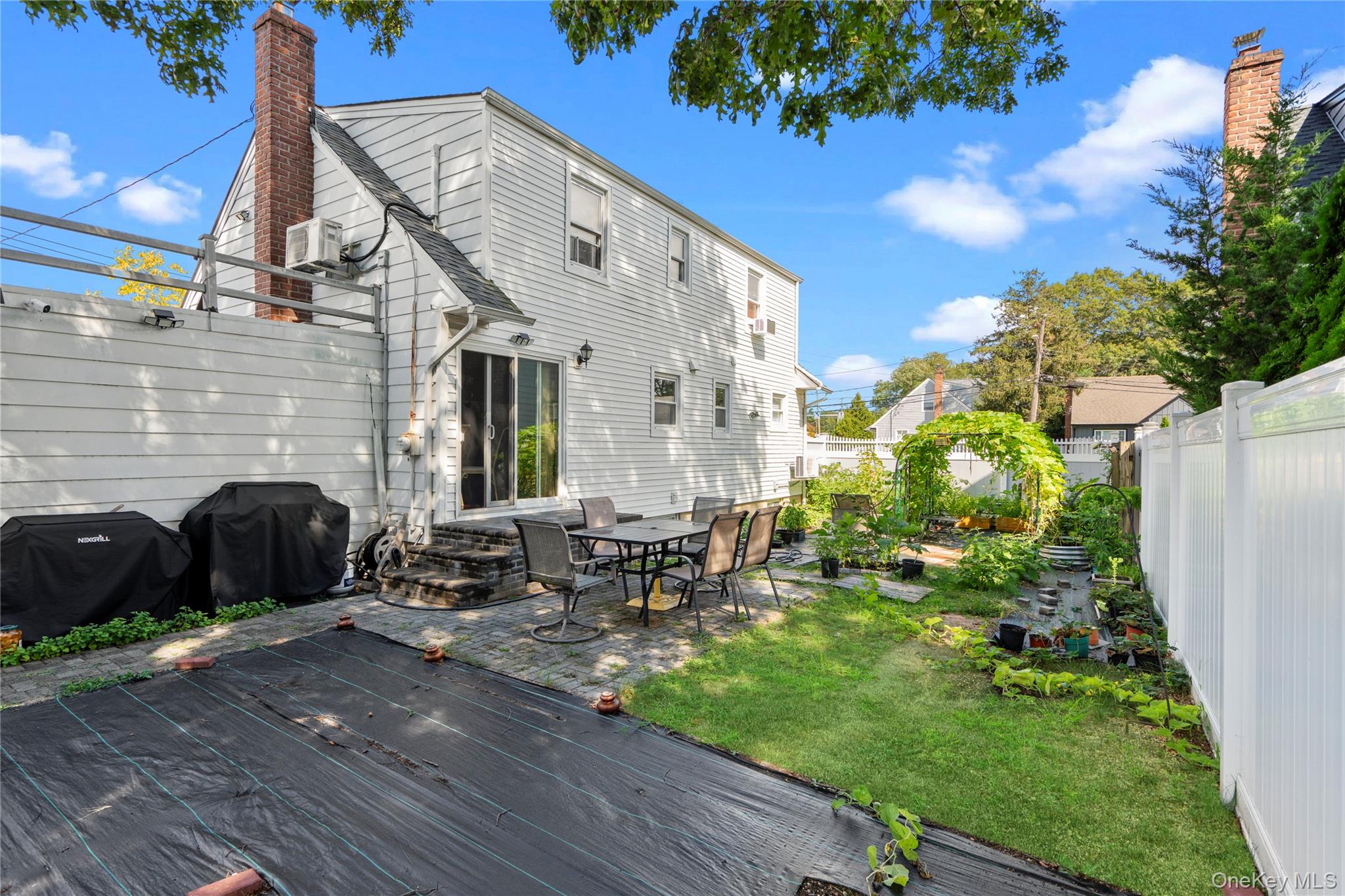 304 Unqua Road, Massapequa, NY 11758