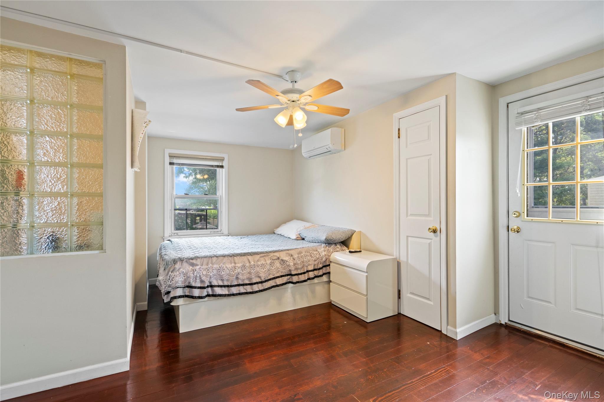 304 Unqua Road, Massapequa, NY 11758