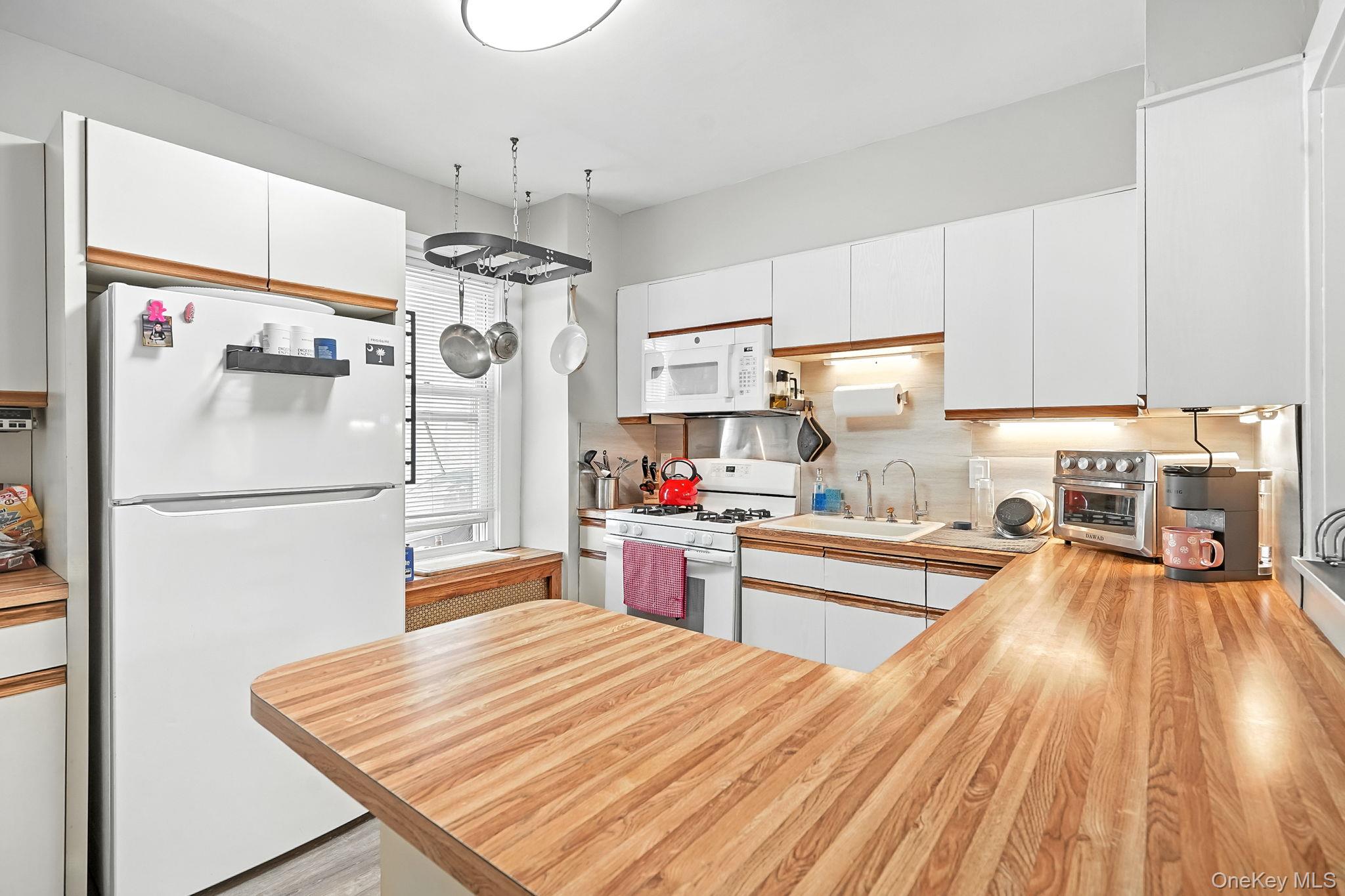 17 Edward Street, West Harrison, NY 10604