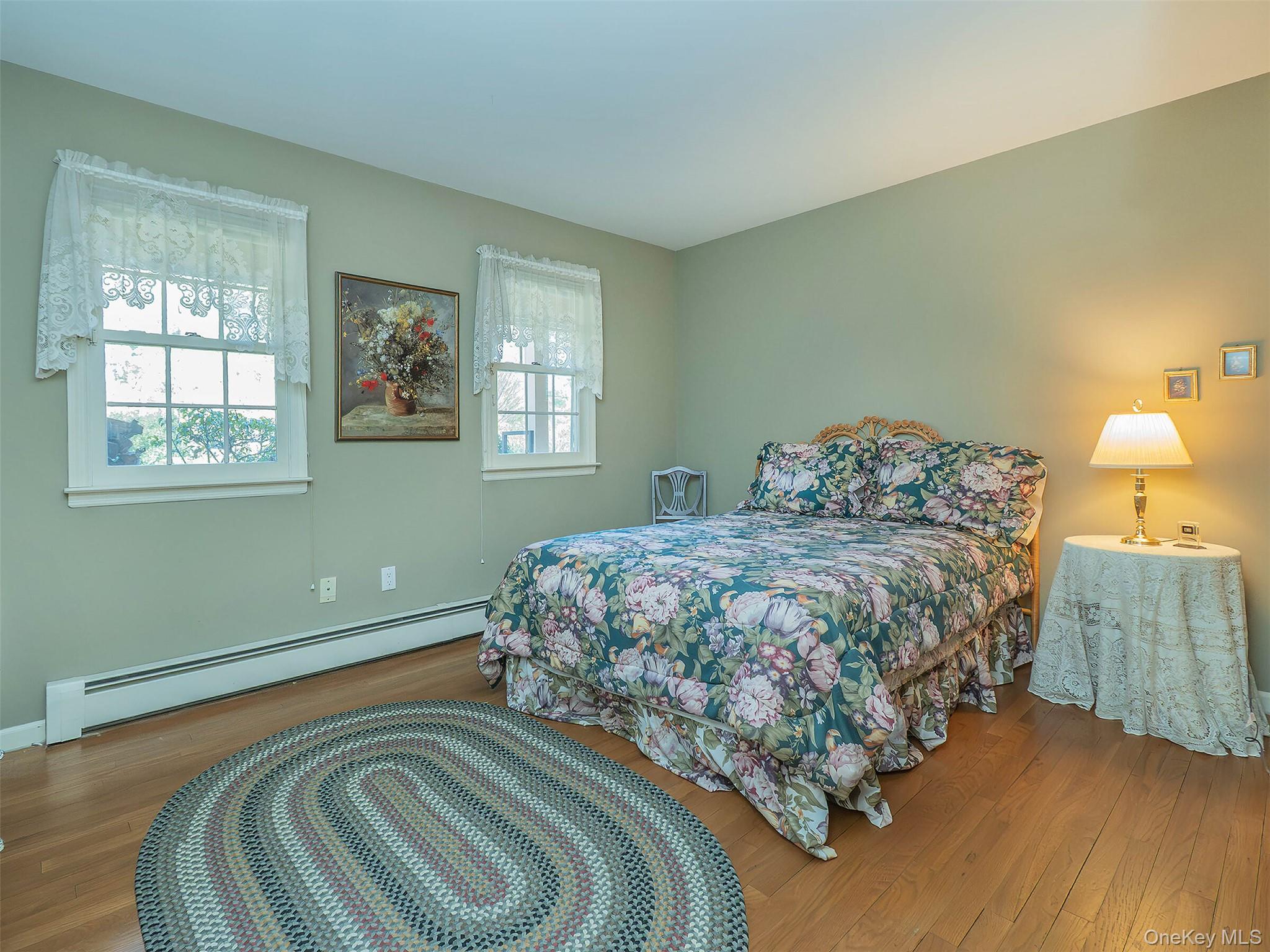 5 Danton Lane S, Locust Valley, NY 11560