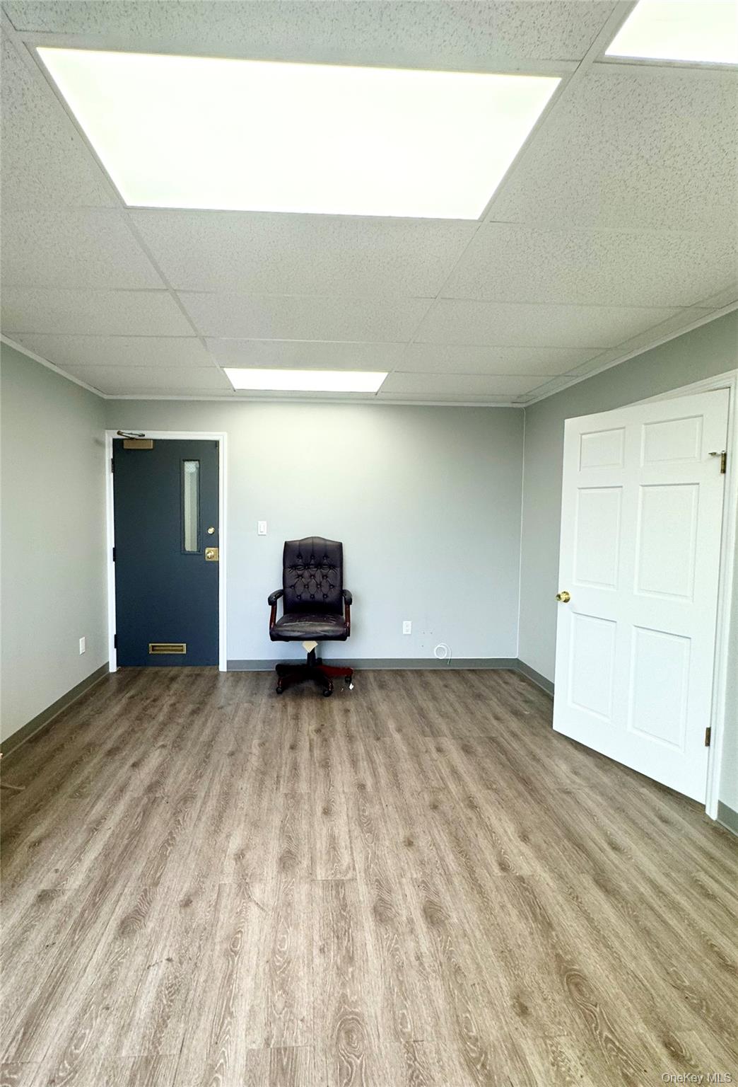 1040 Hempstead # 23, Franklin Square, NY 11010