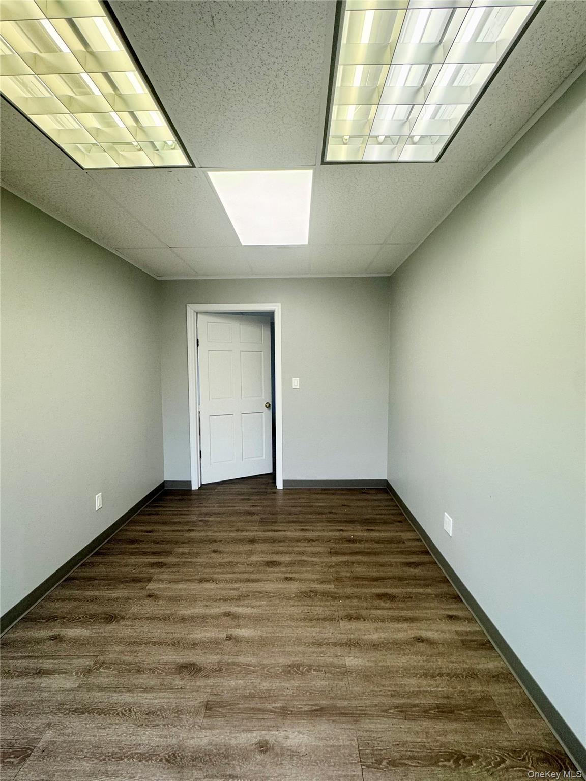 1040 Hempstead # 23, Franklin Square, NY 11010