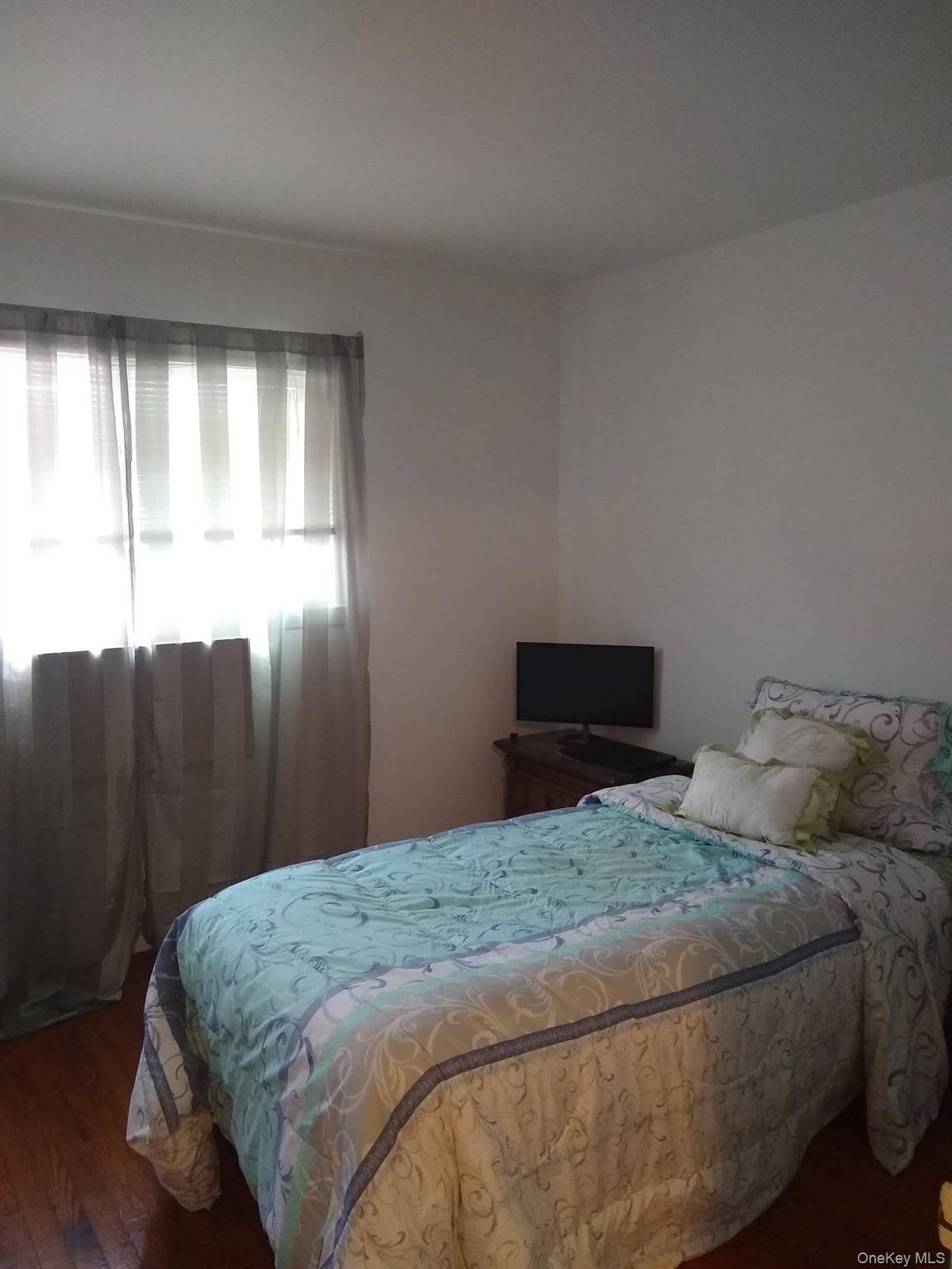 81-05 149th Avenue, Howard Beach, NY 11414