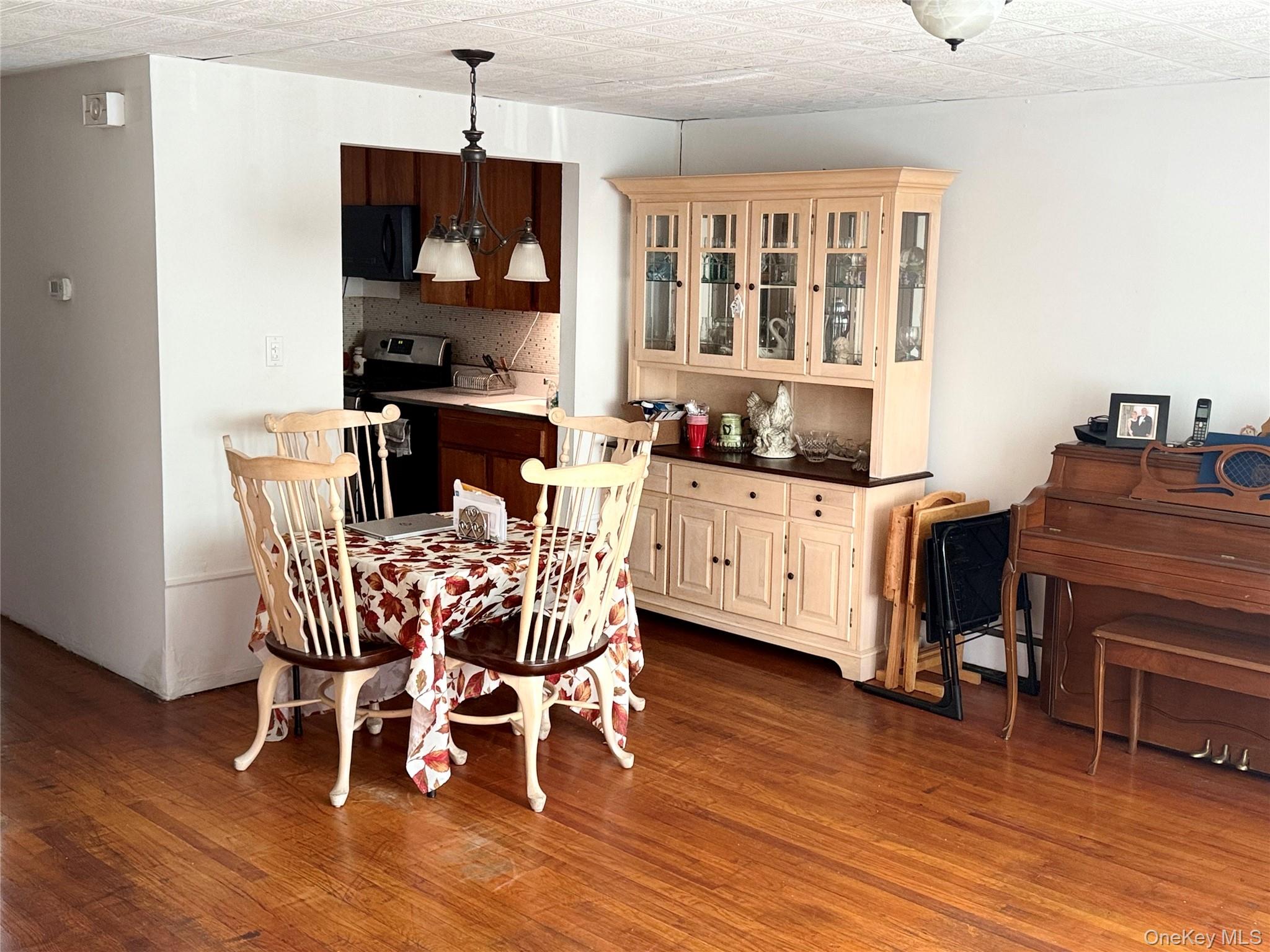 81-05 149th Avenue, Howard Beach, NY 11414