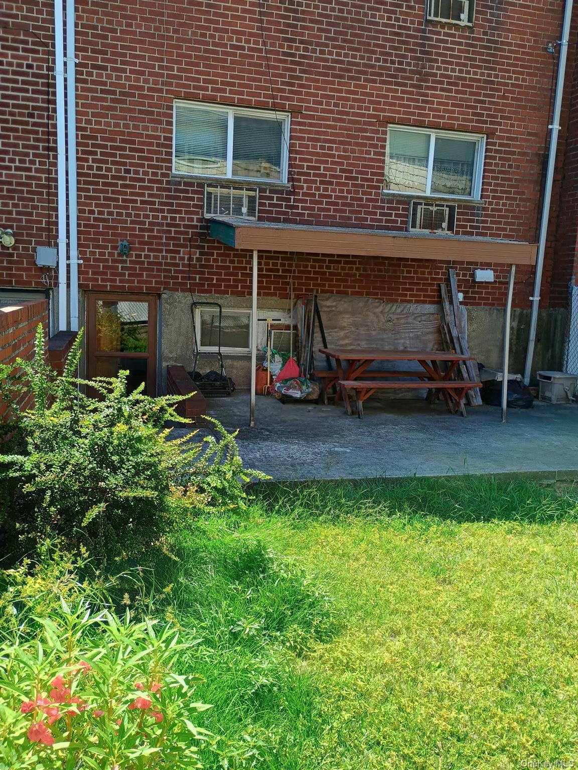 81-05 149th Avenue, Howard Beach, NY 11414