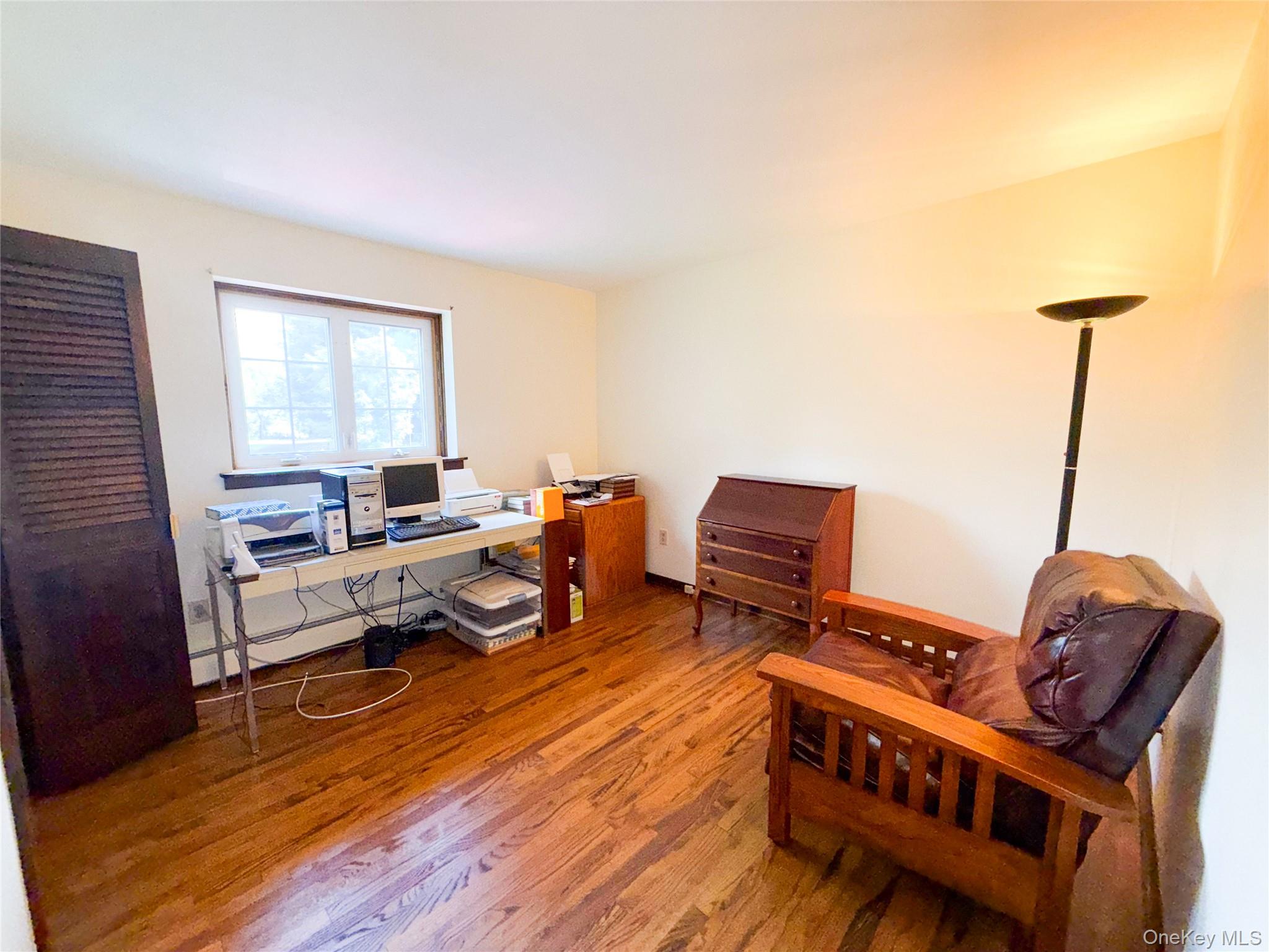 2 Myers Lane, Hyde Park, NY 12538