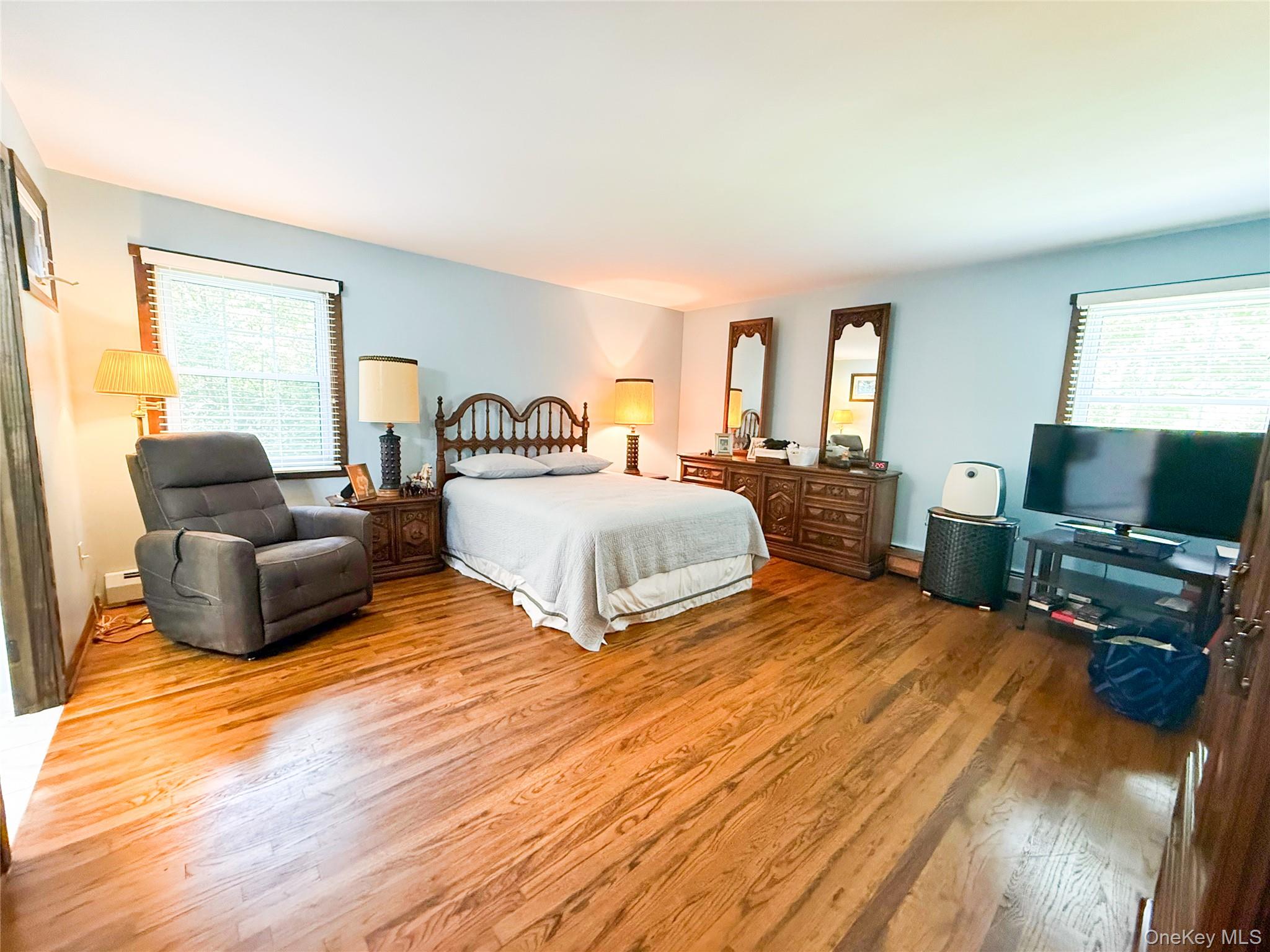 2 Myers Lane, Hyde Park, NY 12538