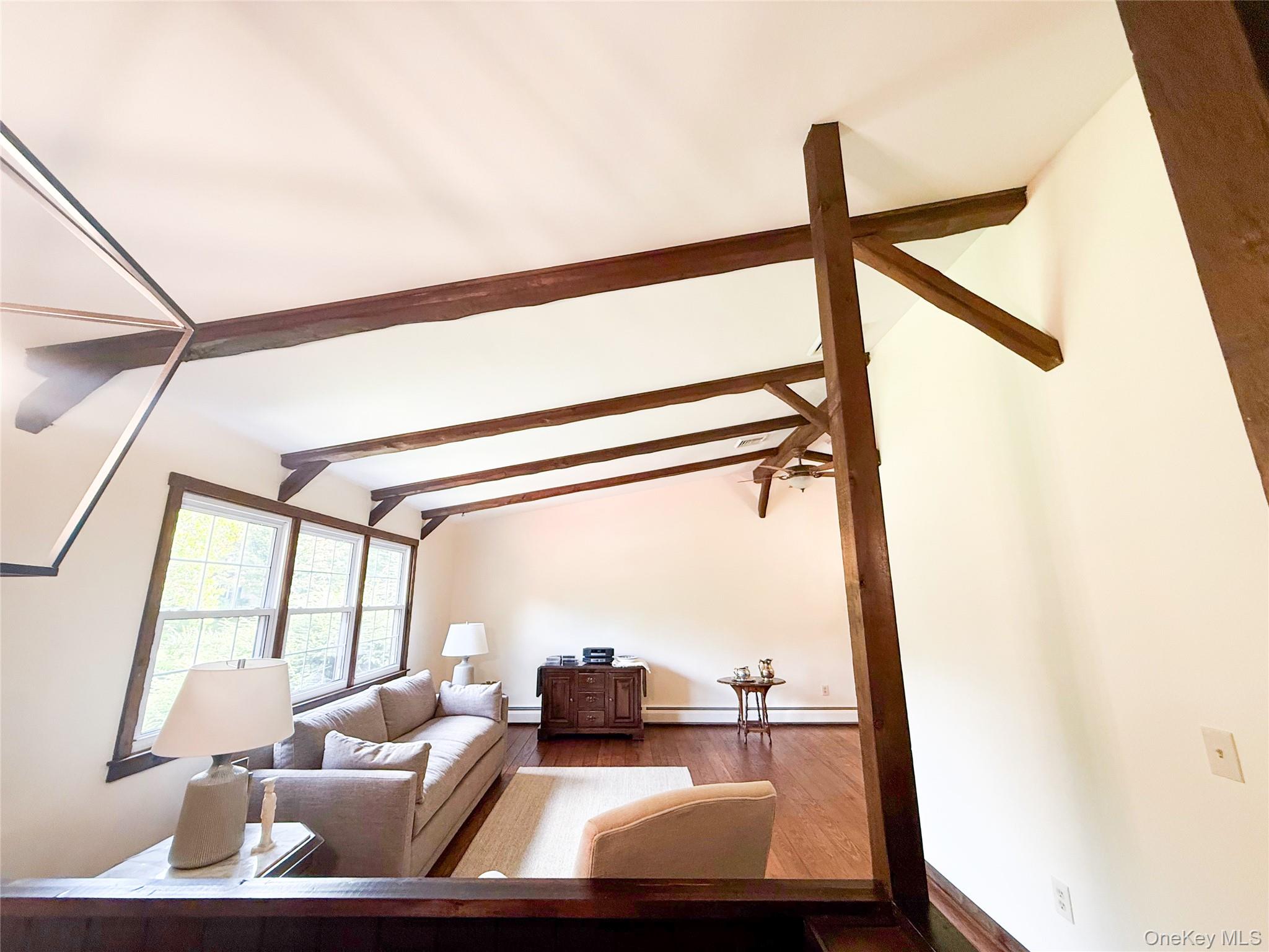 2 Myers Lane, Hyde Park, NY 12538