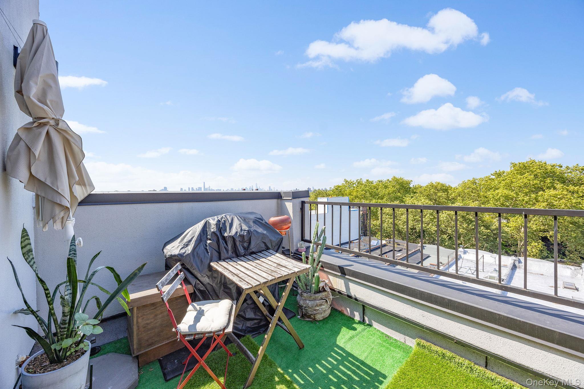 305 Sumpter Street, Brooklyn, NY 11233