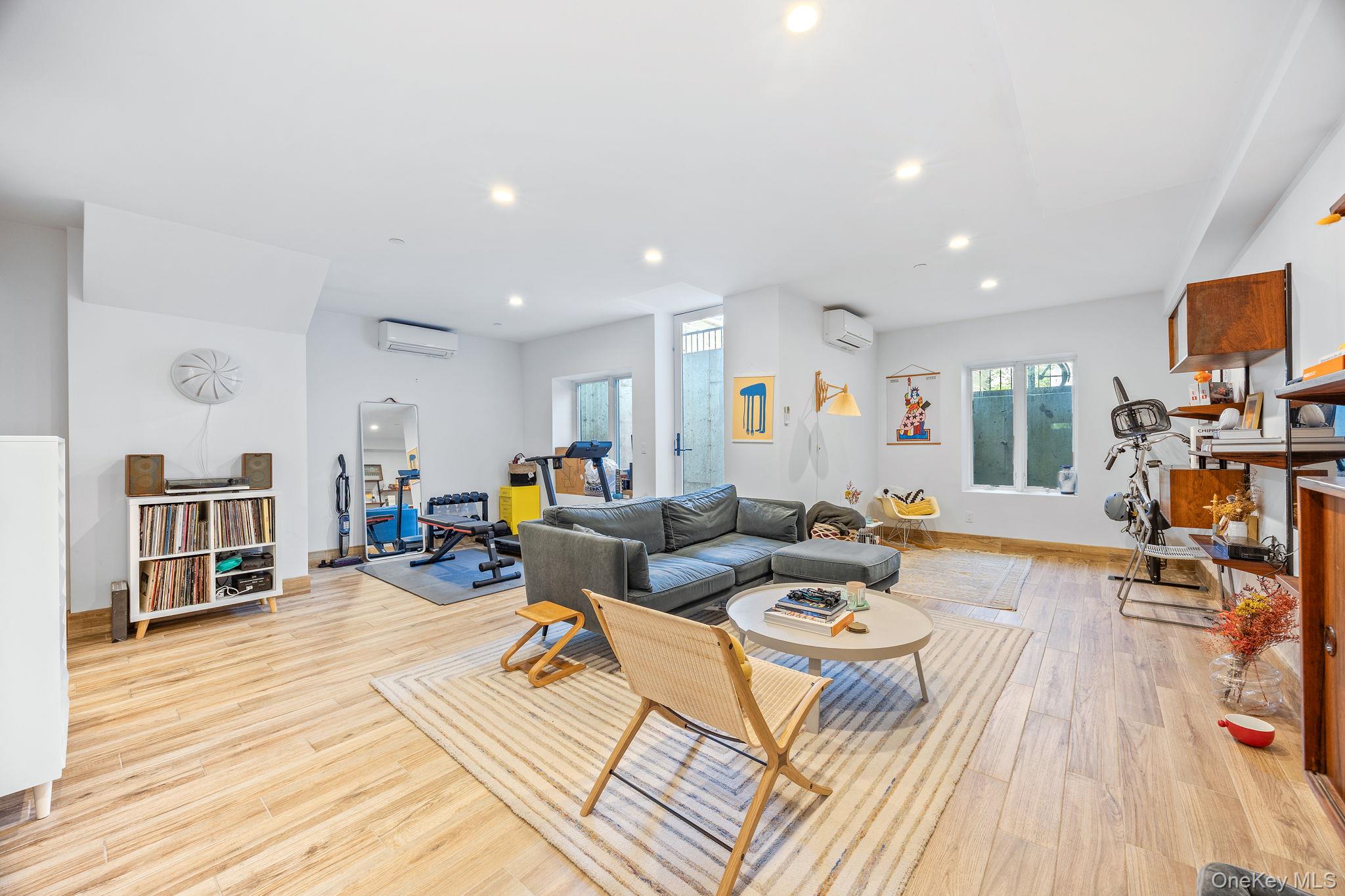 305 Sumpter Street, Brooklyn, NY 11233