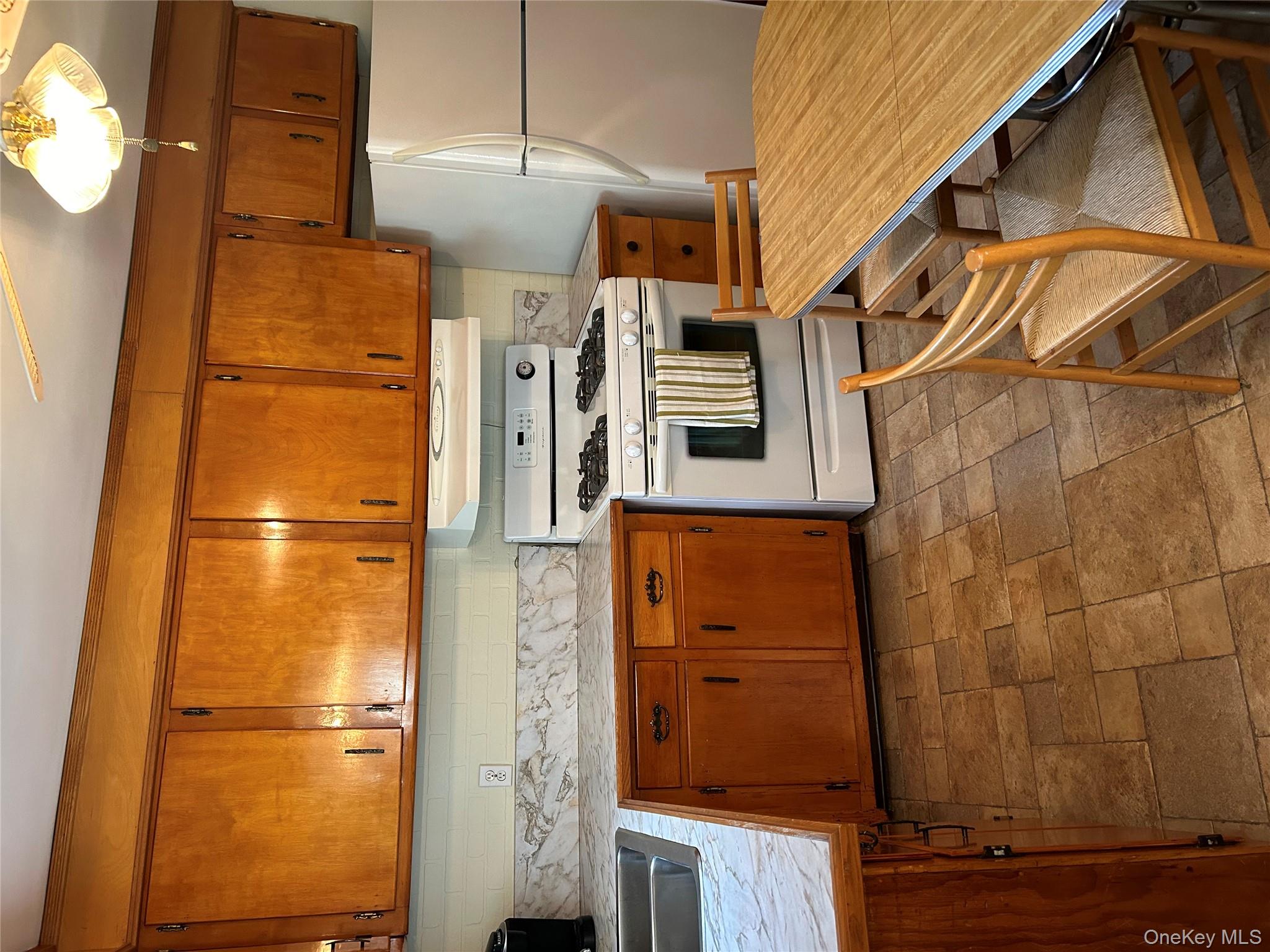 37 Conklin Avenue, Haverstraw, NY 10927