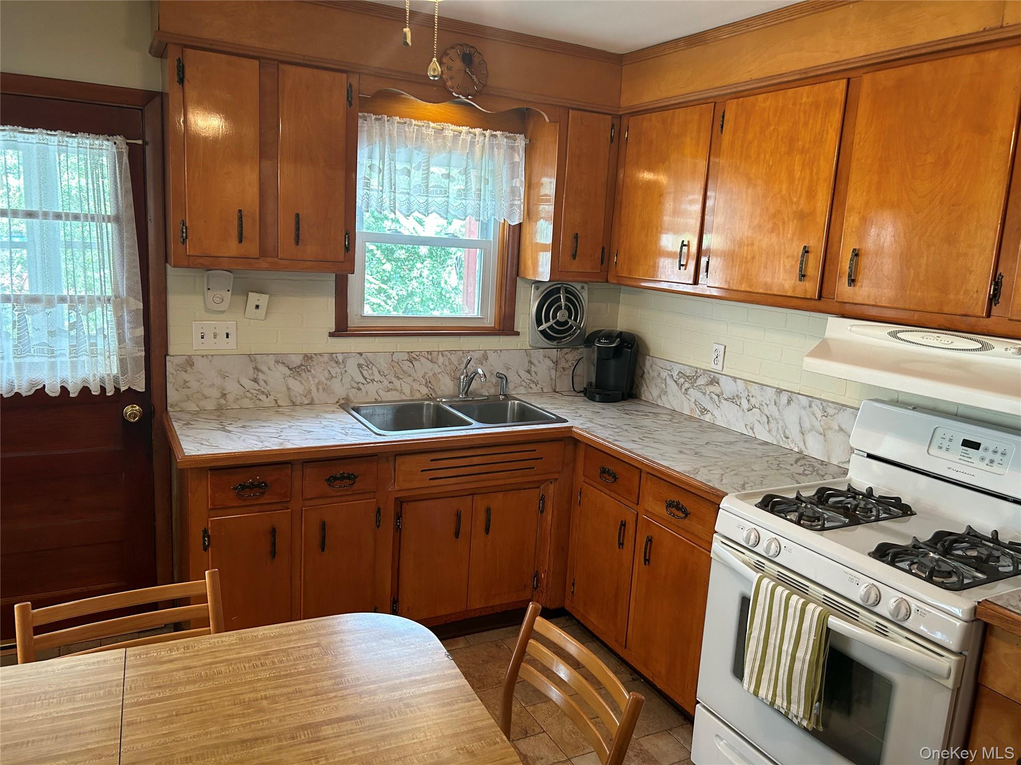 37 Conklin Avenue, Haverstraw, NY 10927