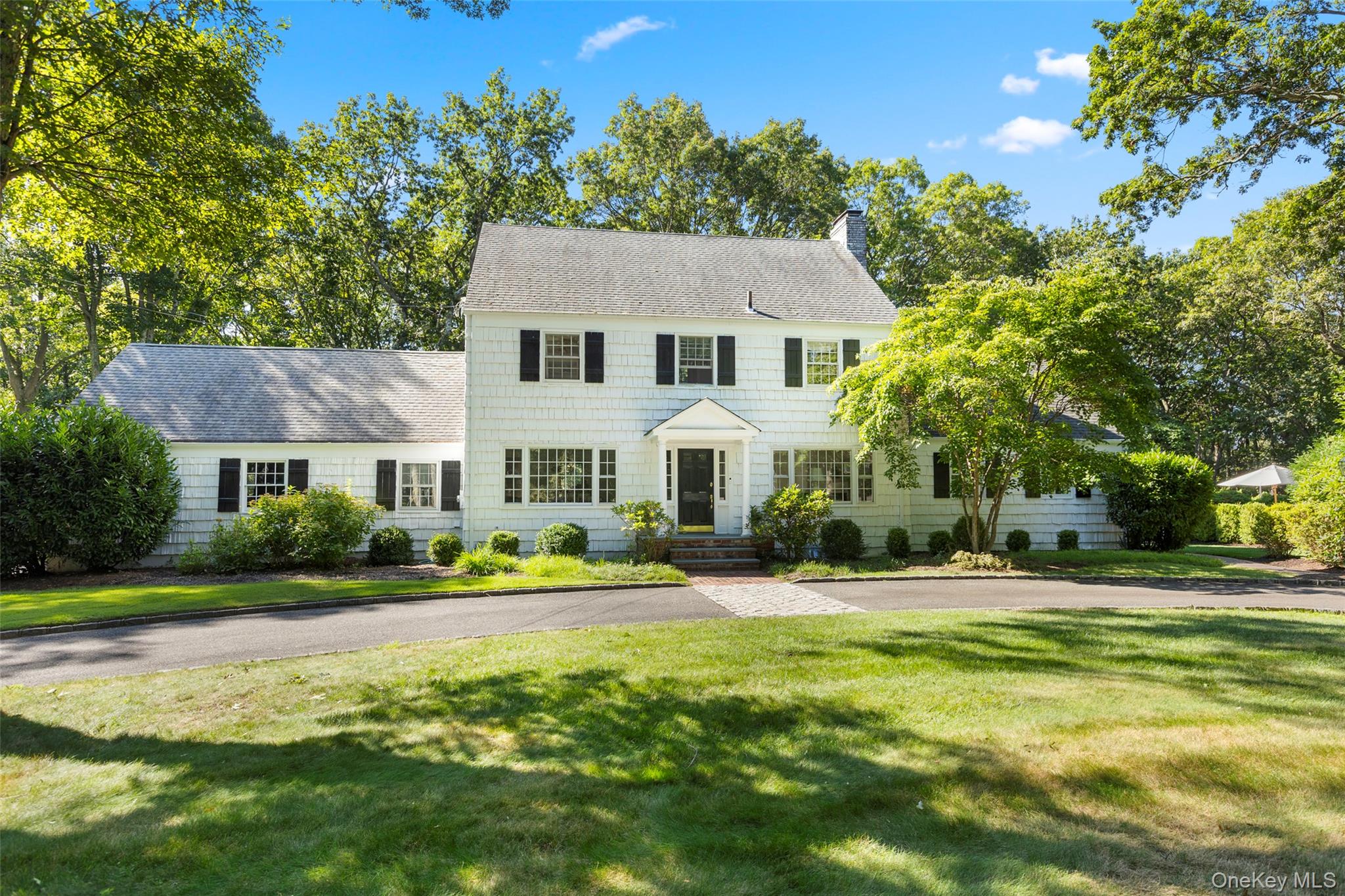 70 W Meadow Road, Setauket, NY 11733