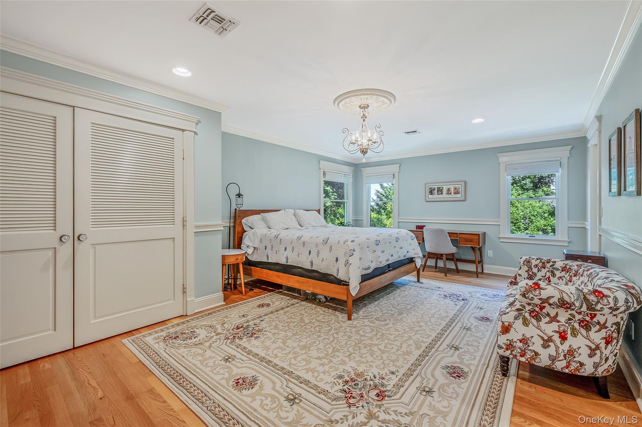 11 Sammis Street, Huntington, NY 11743